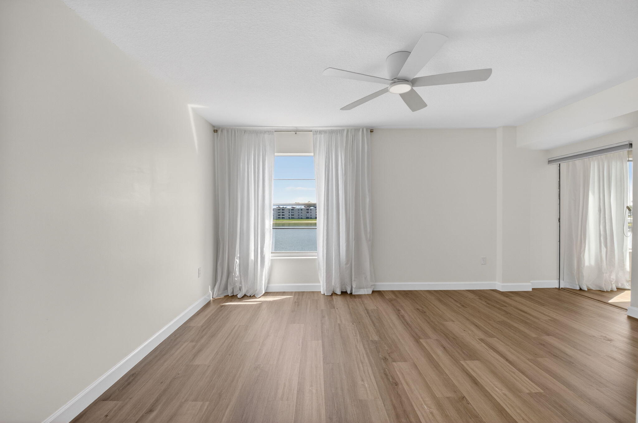 14096 Huntington Pointe Drive 407