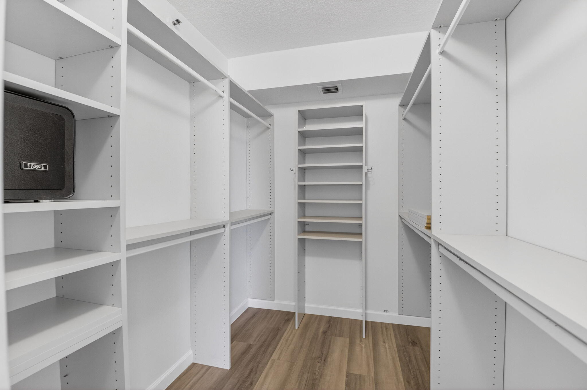 14096 Huntington Pointe Drive 407