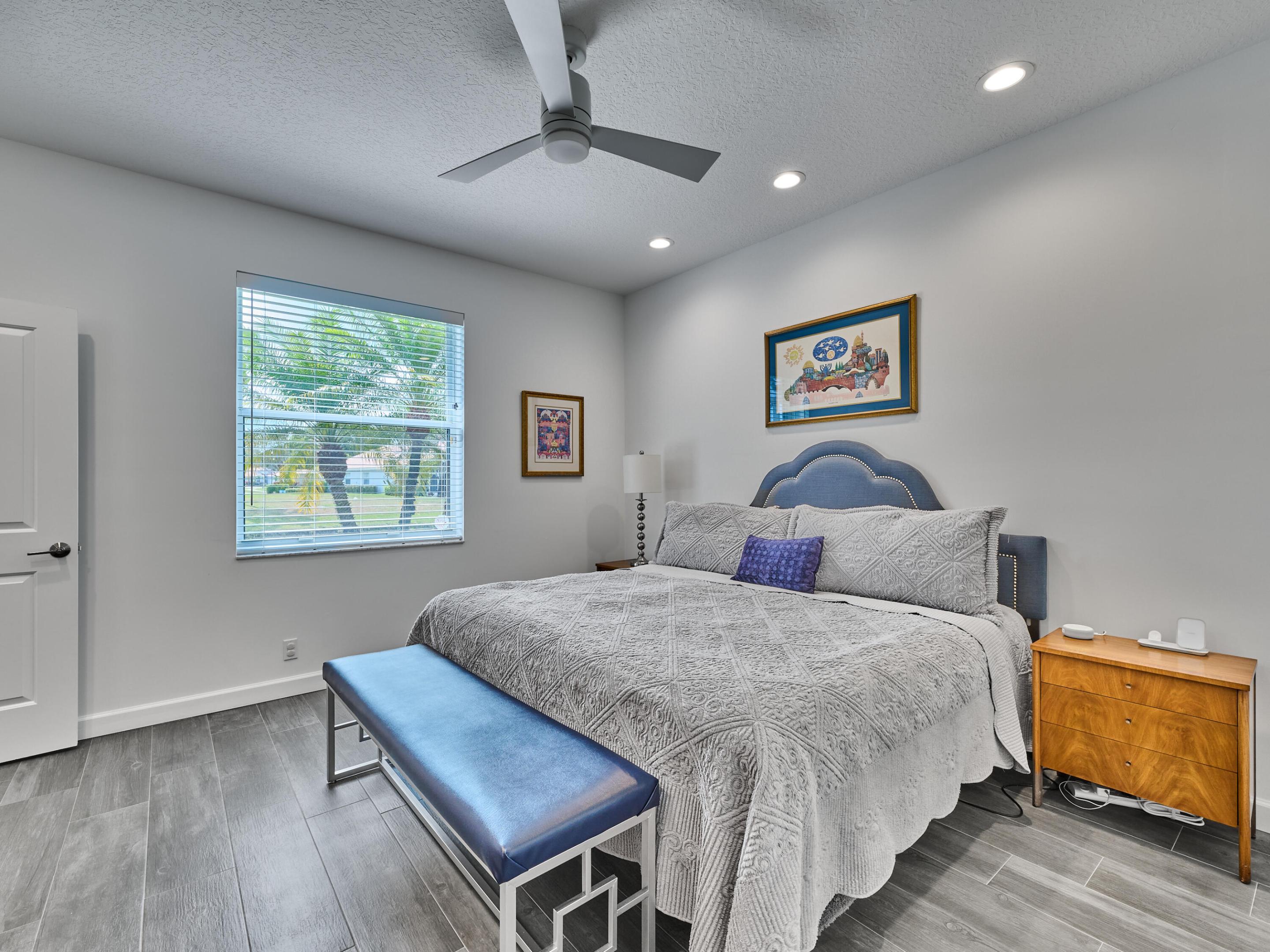 5786 Island Reach Lane