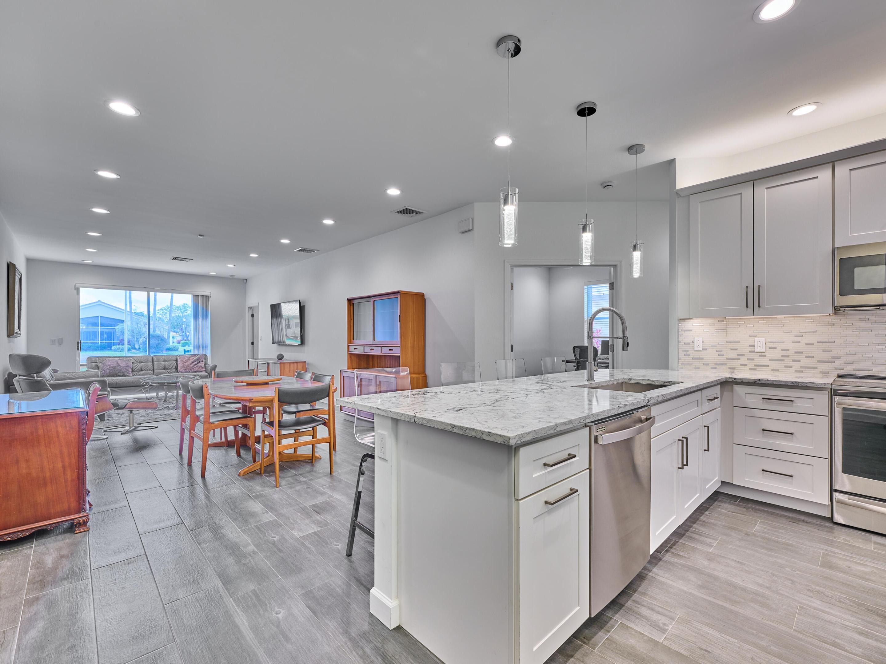 5786 Island Reach Lane