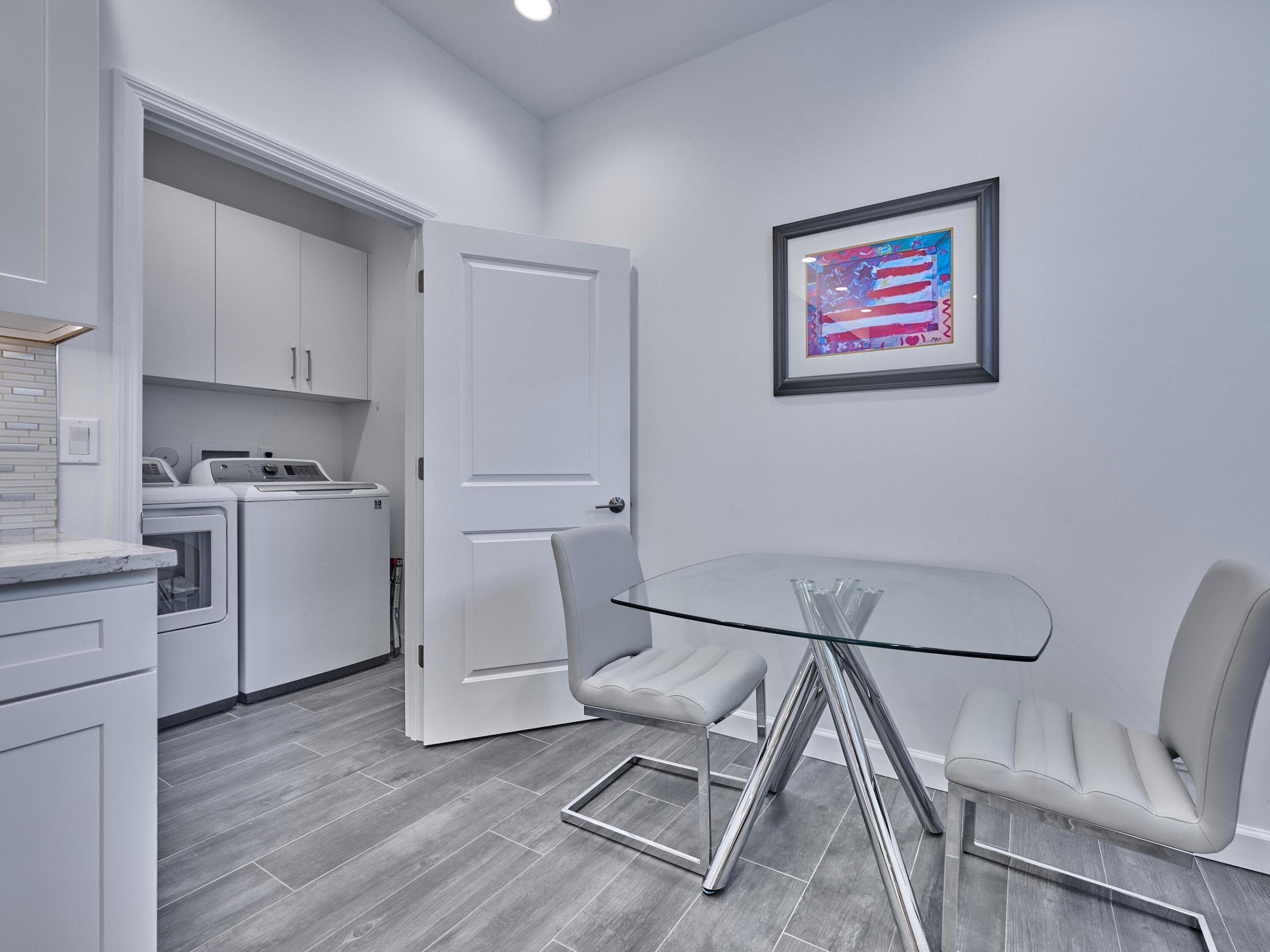 5786 Island Reach Lane