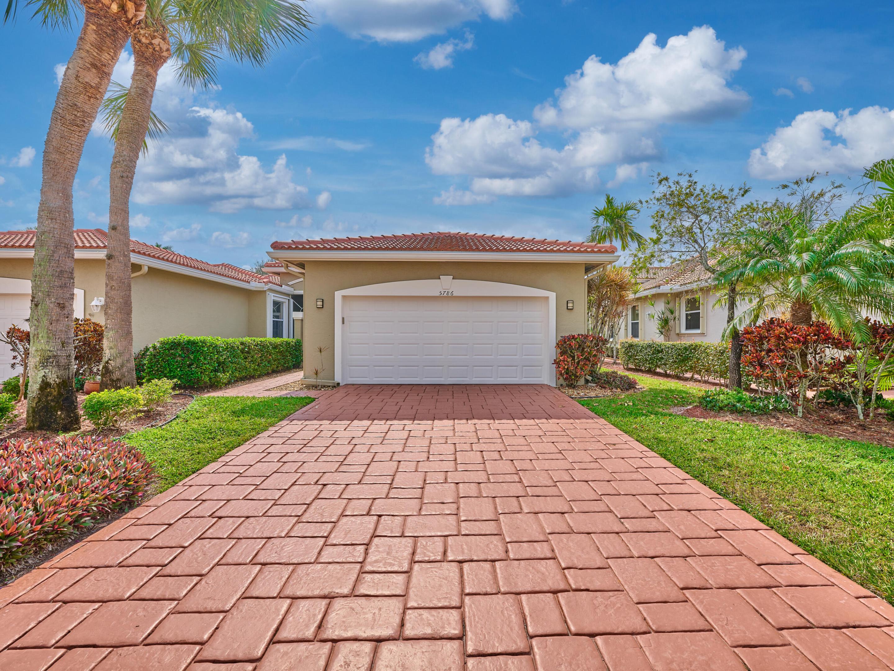 5786 Island Reach Lane