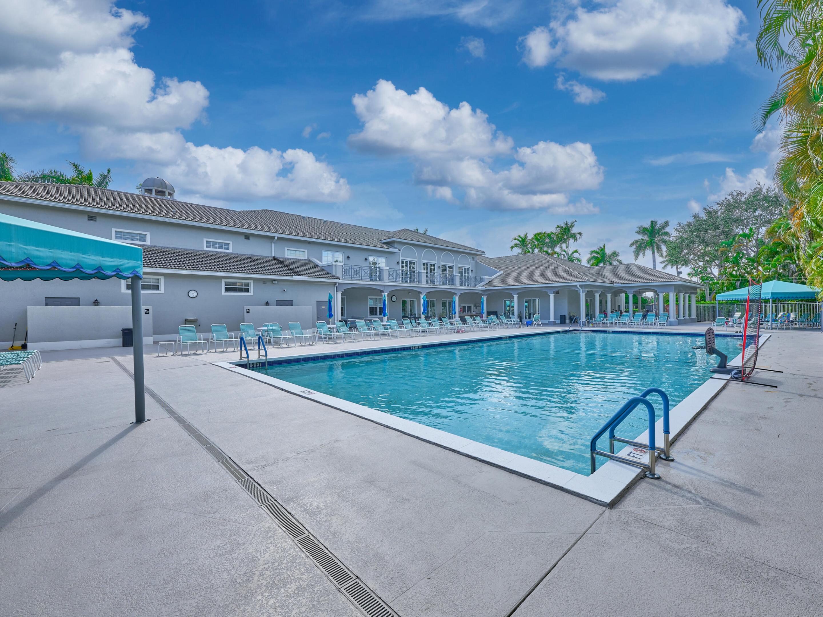 5786 Island Reach Lane