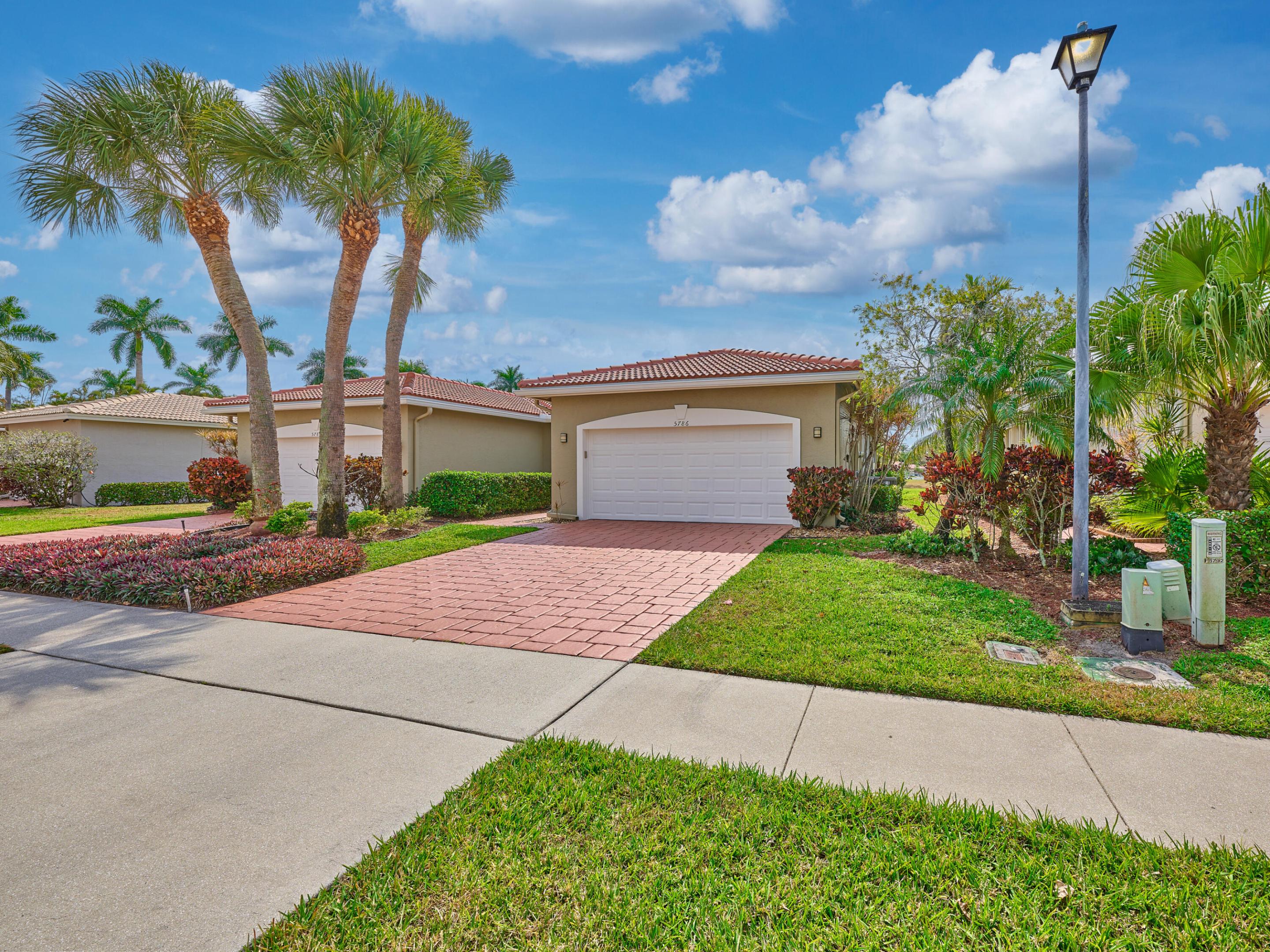 5786 Island Reach Lane