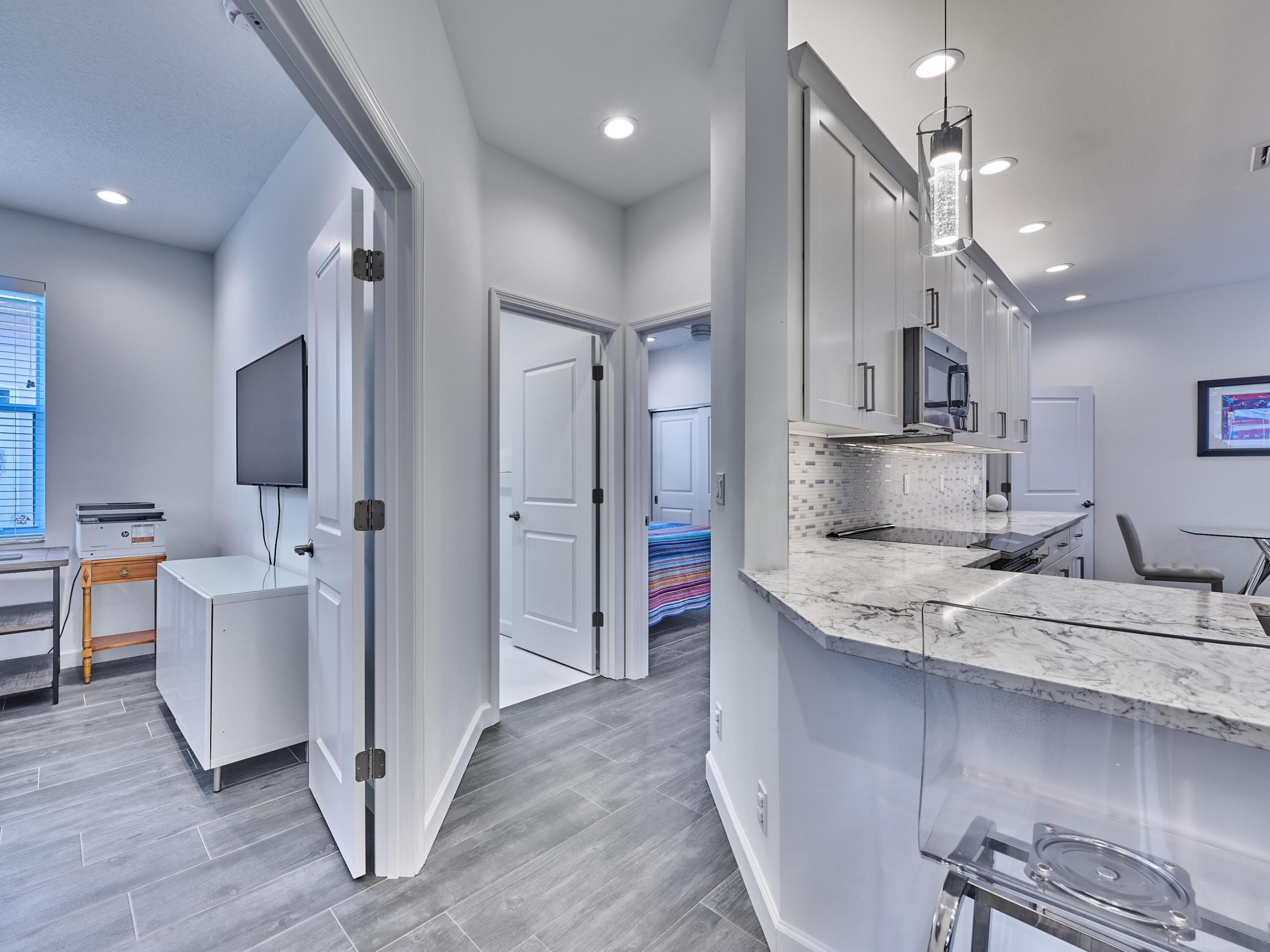 5786 Island Reach Lane