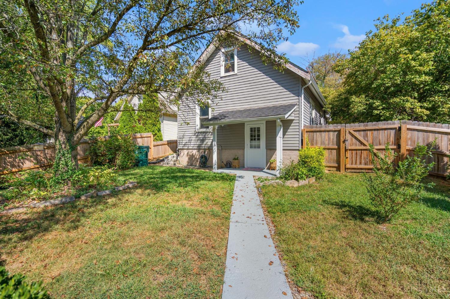 5809 Kellogg Avenue