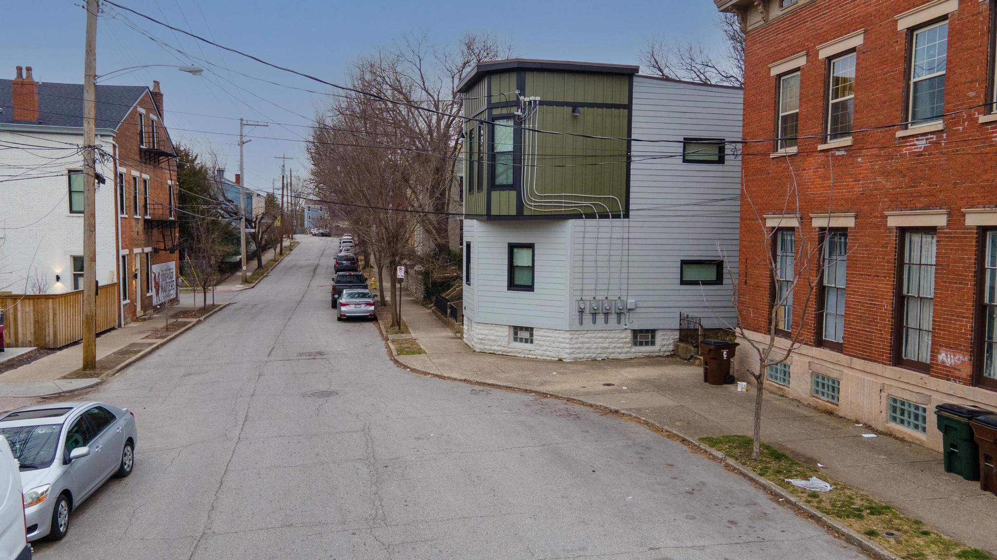 1124 Holman Street