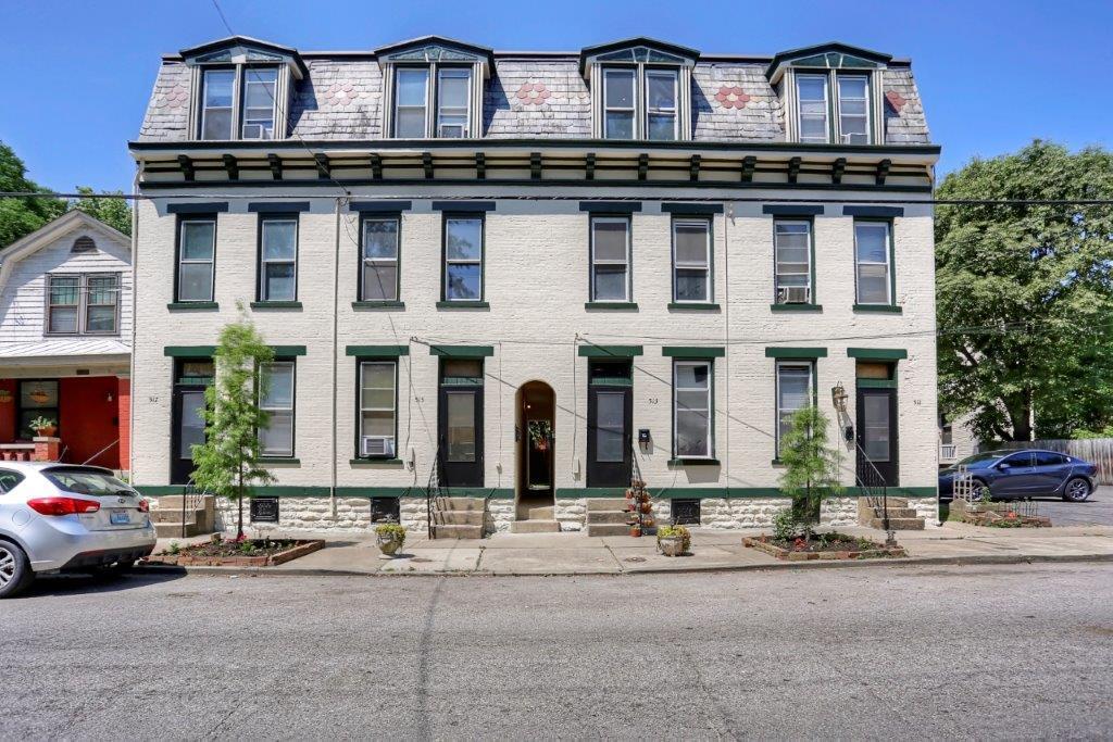517 Sanford Street, 1