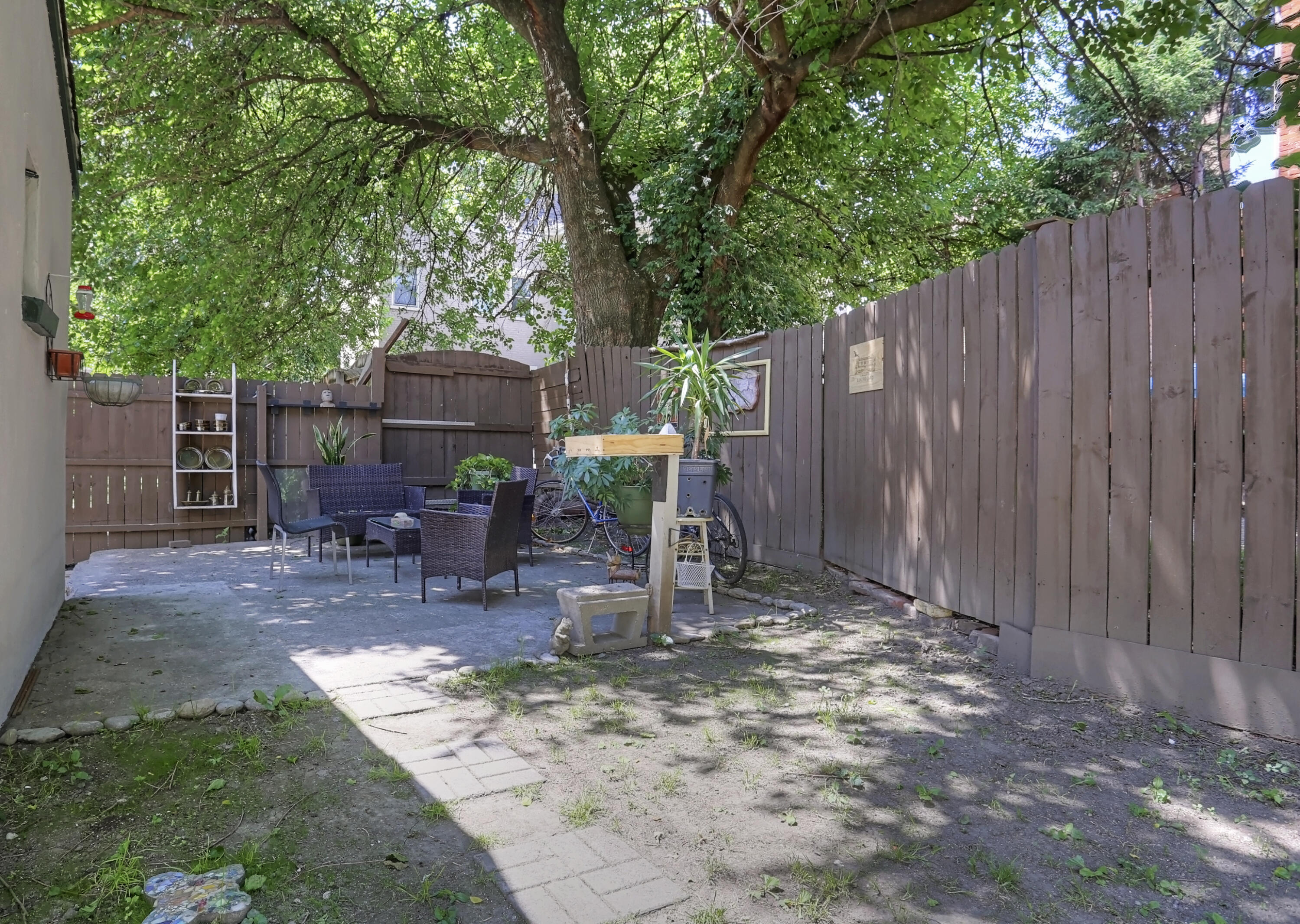 517 Sanford Street, 2
