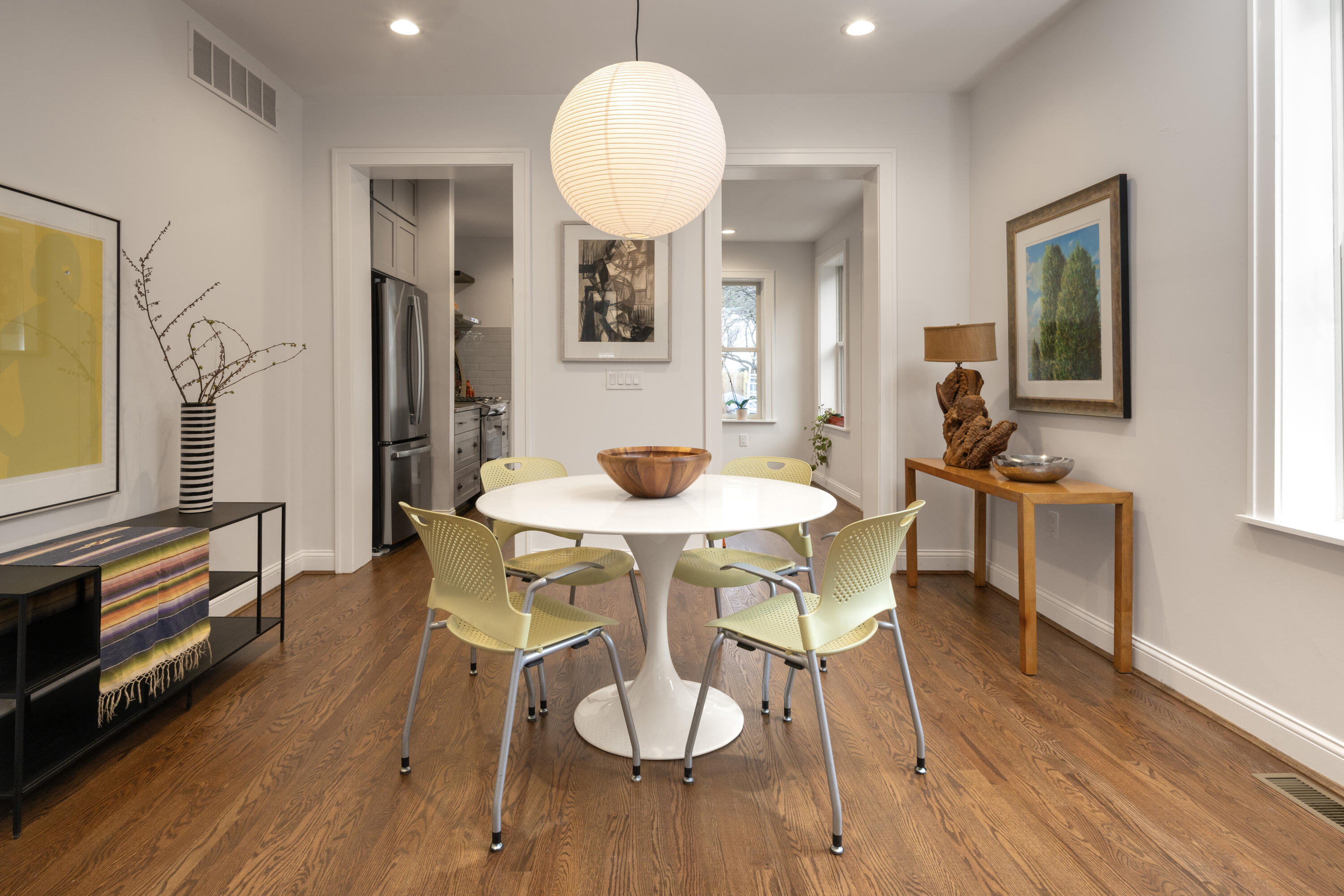 512 W 7th Street