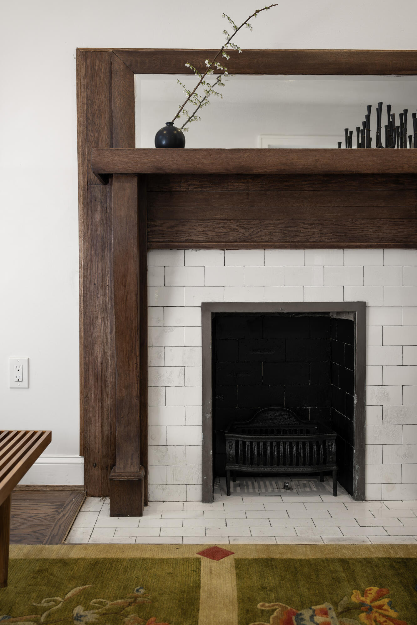 512 W 7th Street
