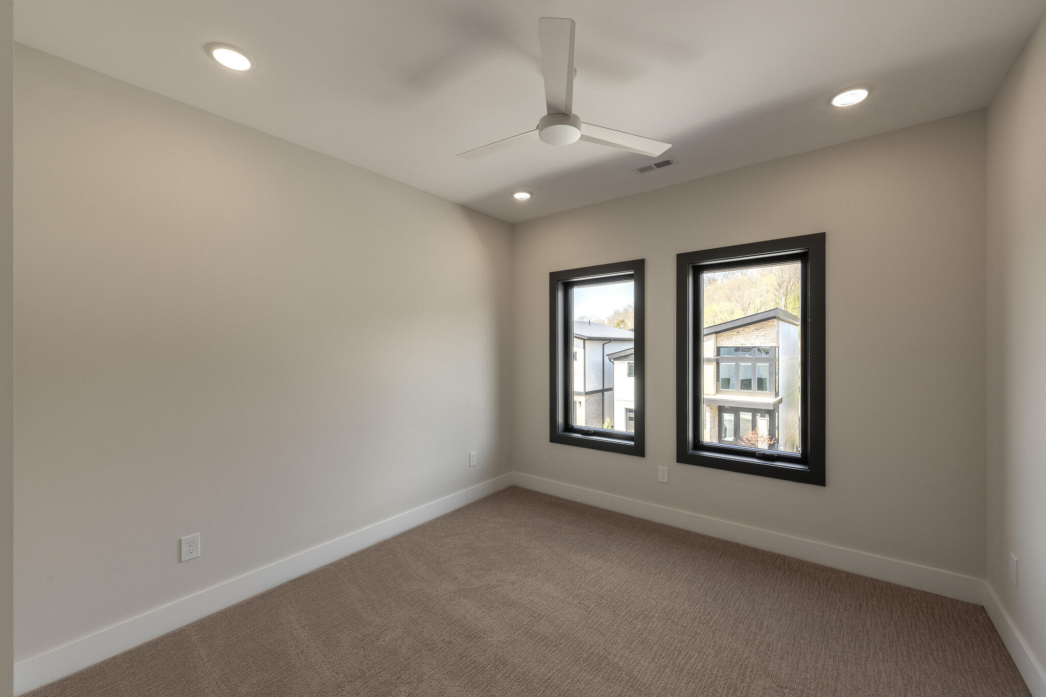 857 Belle Ridge Loop