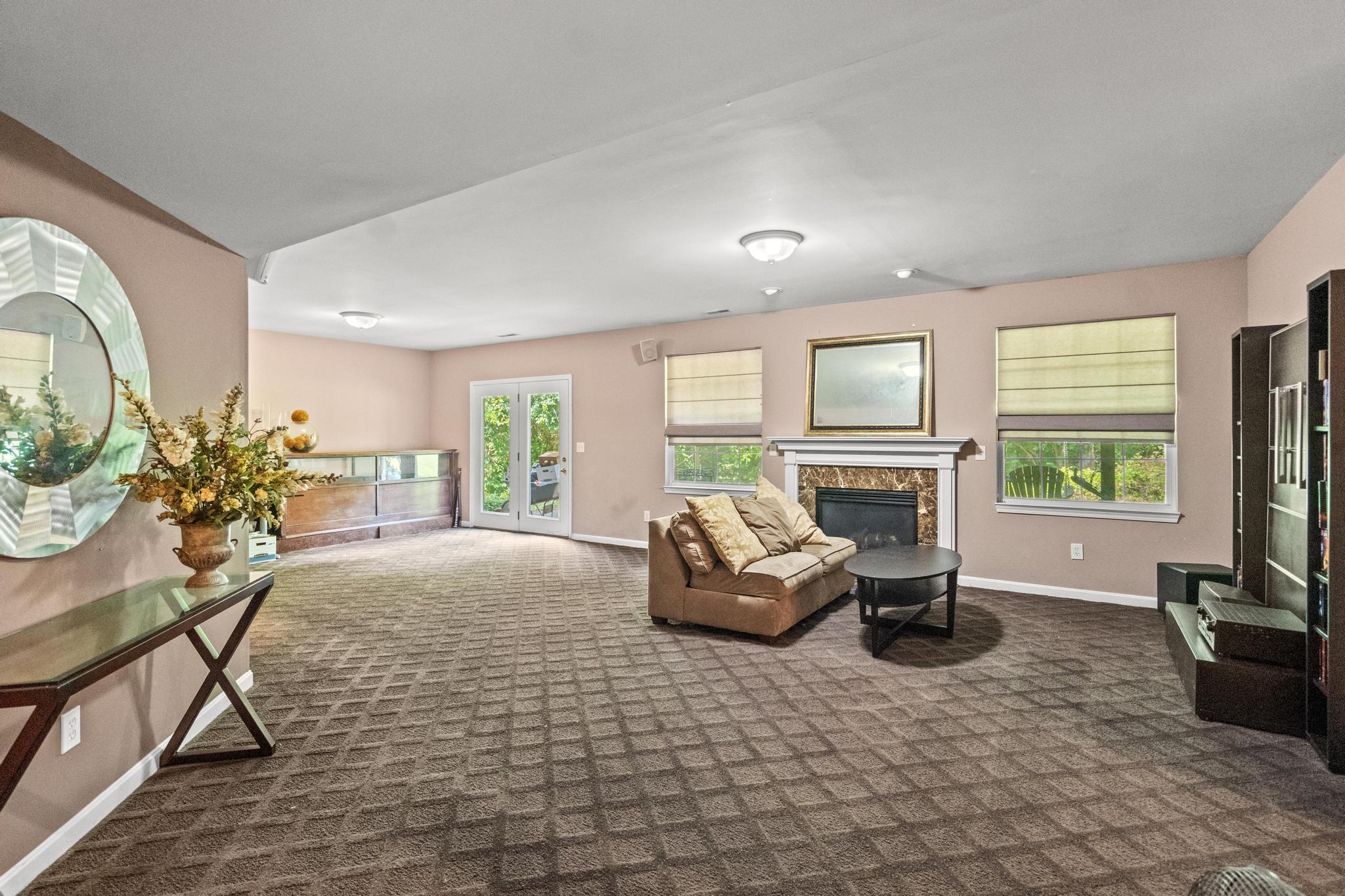 9087 Gardenia Court