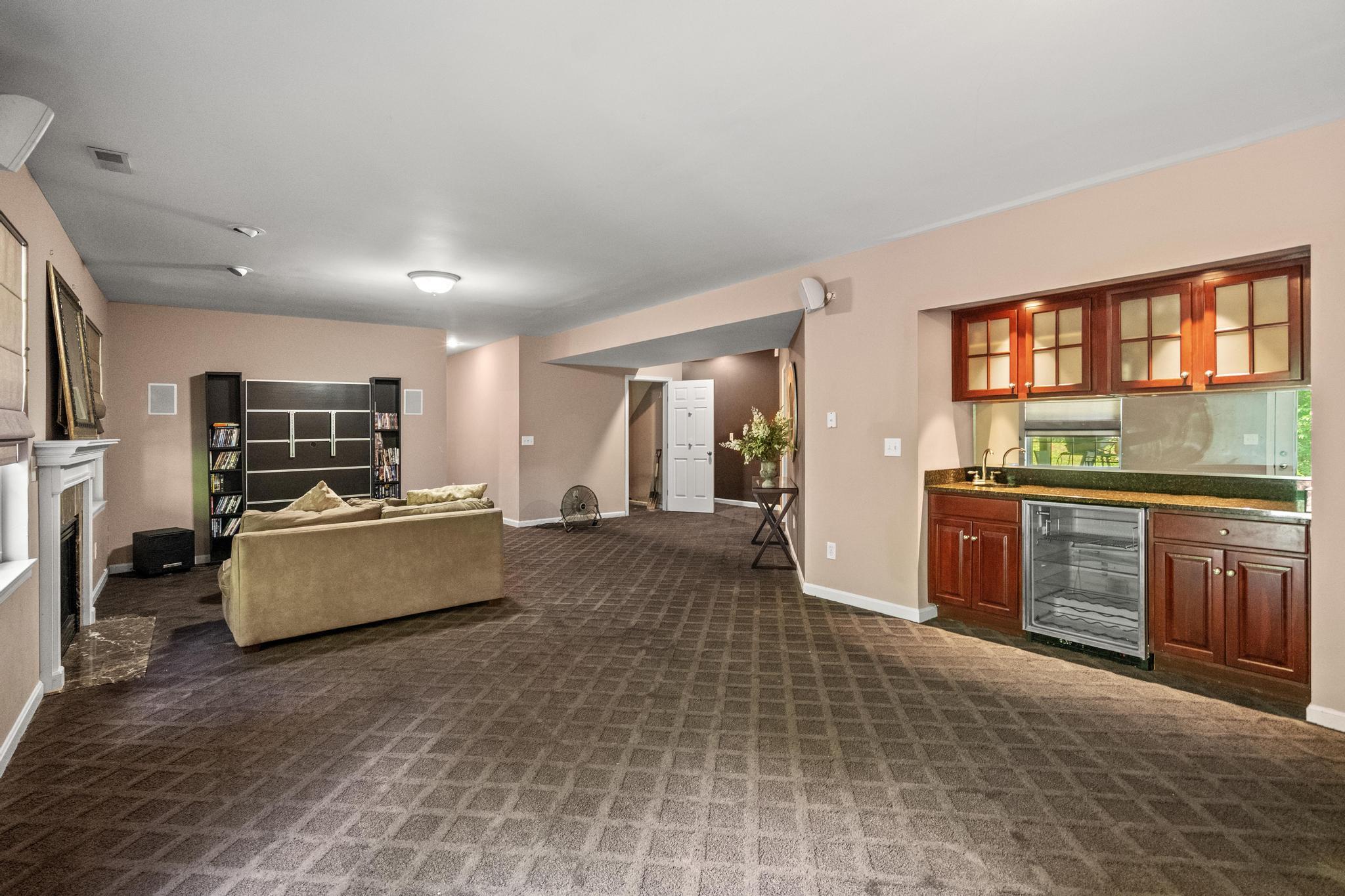 9087 Gardenia Court