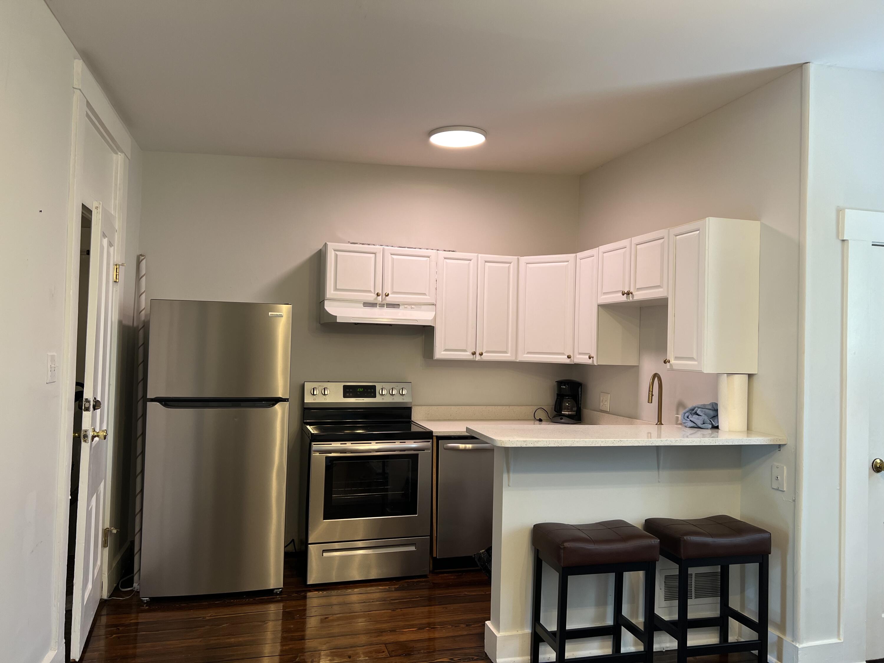 518 Greenup Street, 3