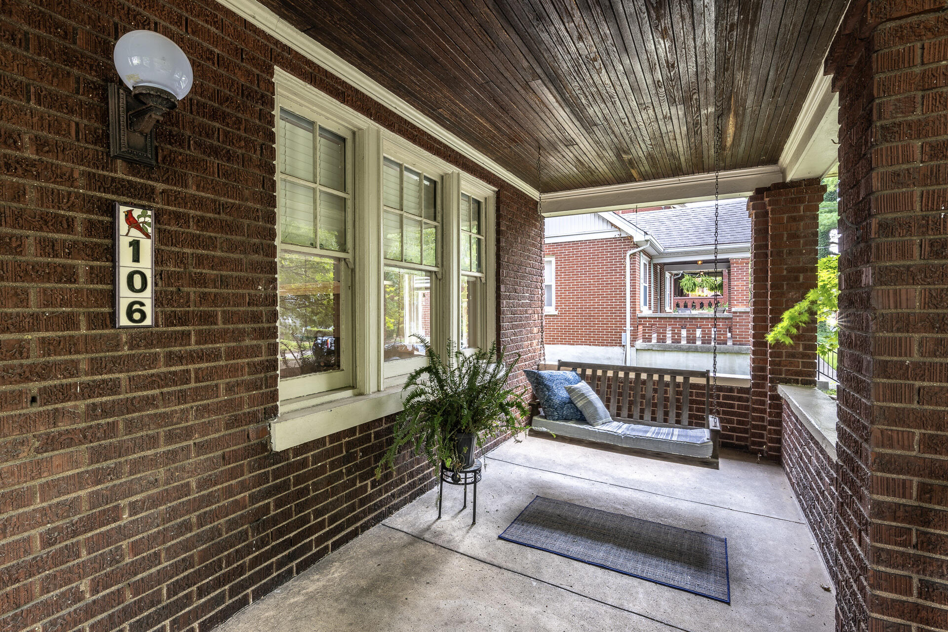 106 Sterrett Avenue