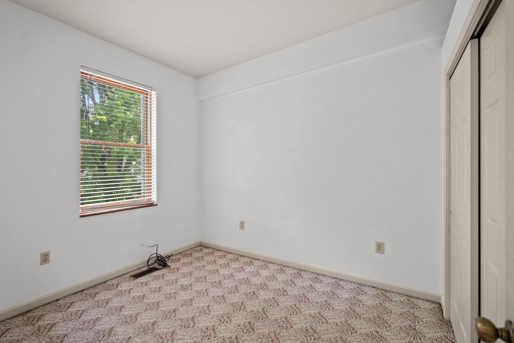 250 W 8th Street