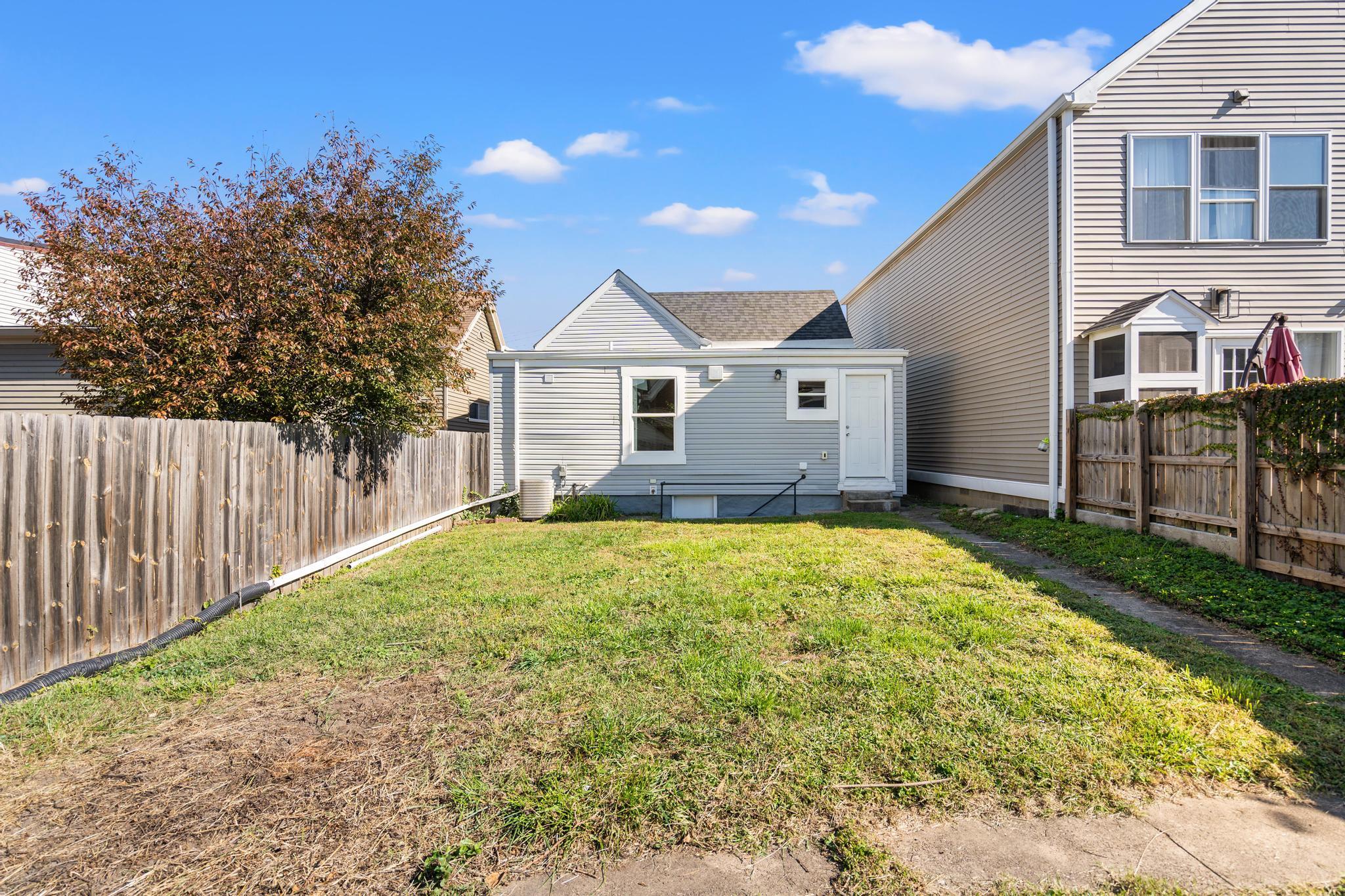 132 Van Voast Avenue