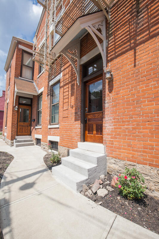 715 Willard Street, 2