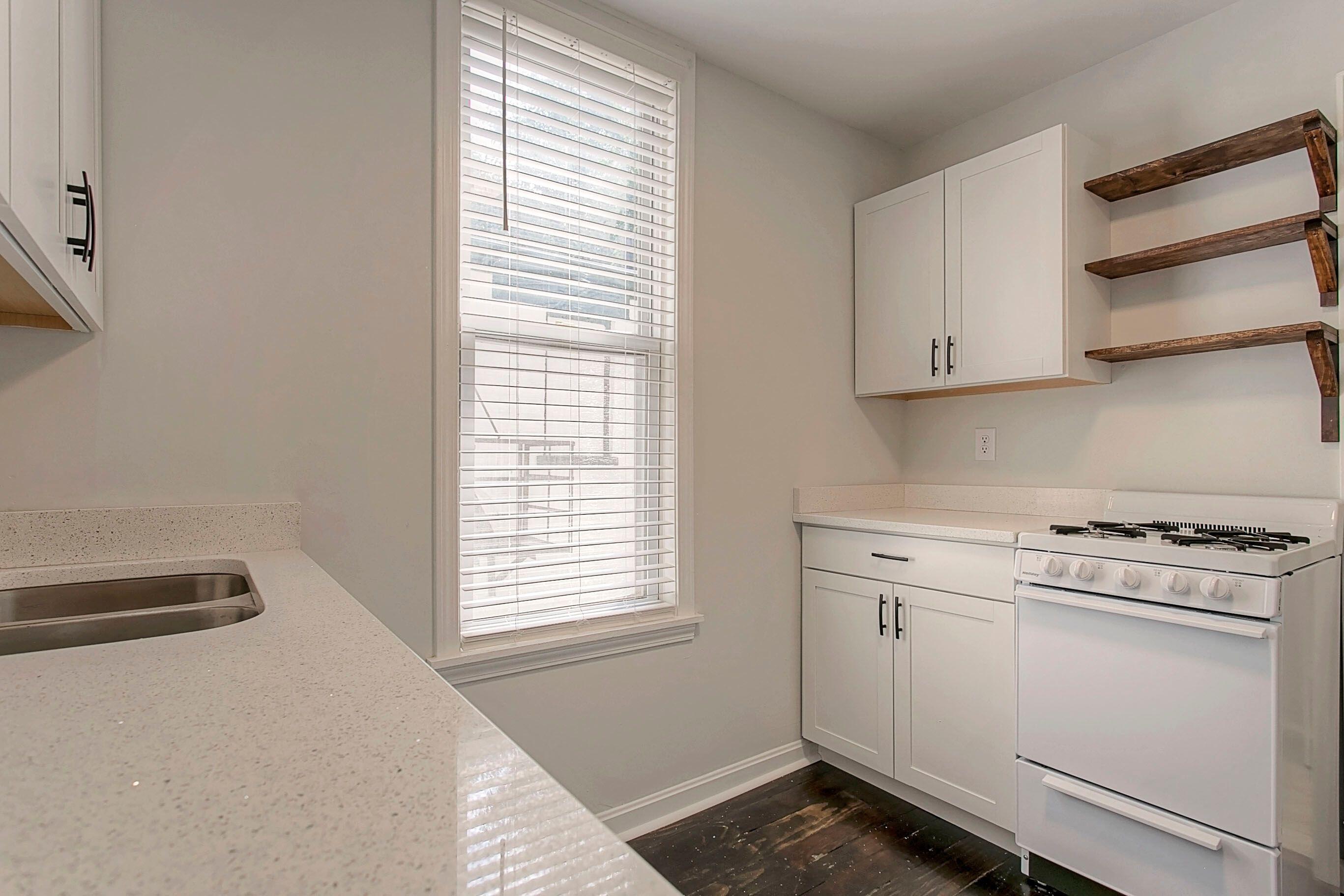 513 Sanford Street, 2
