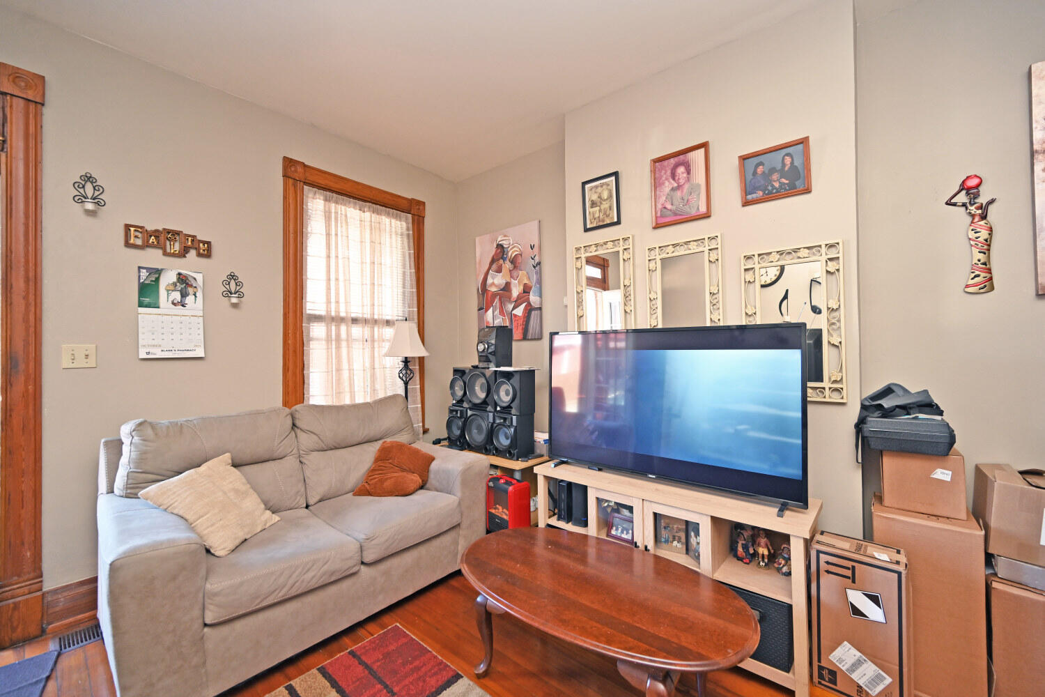 1811 Pearl Street, 13