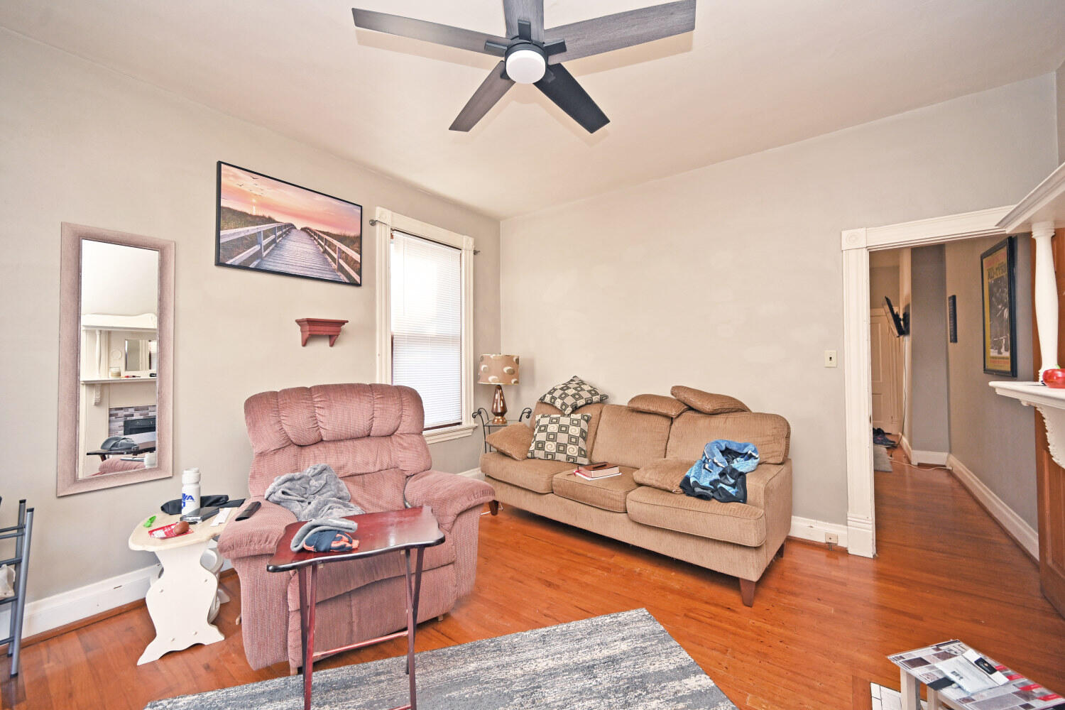 1811 Pearl Street, 13