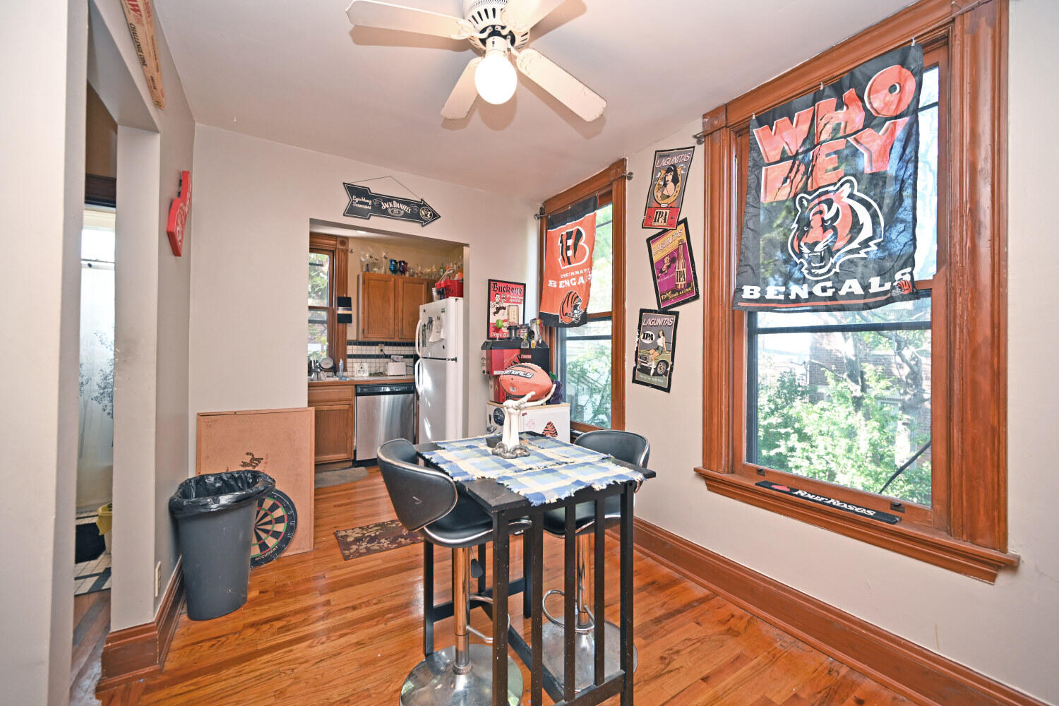 1811 Pearl Street, 13