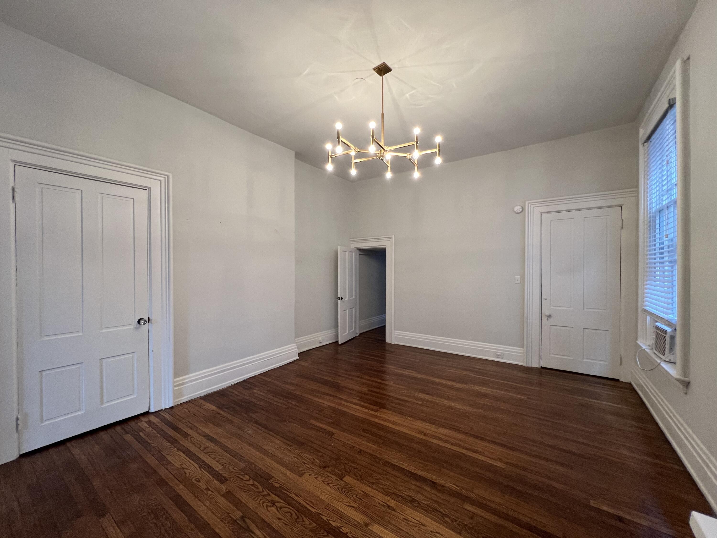 522 Garrard Street, 1