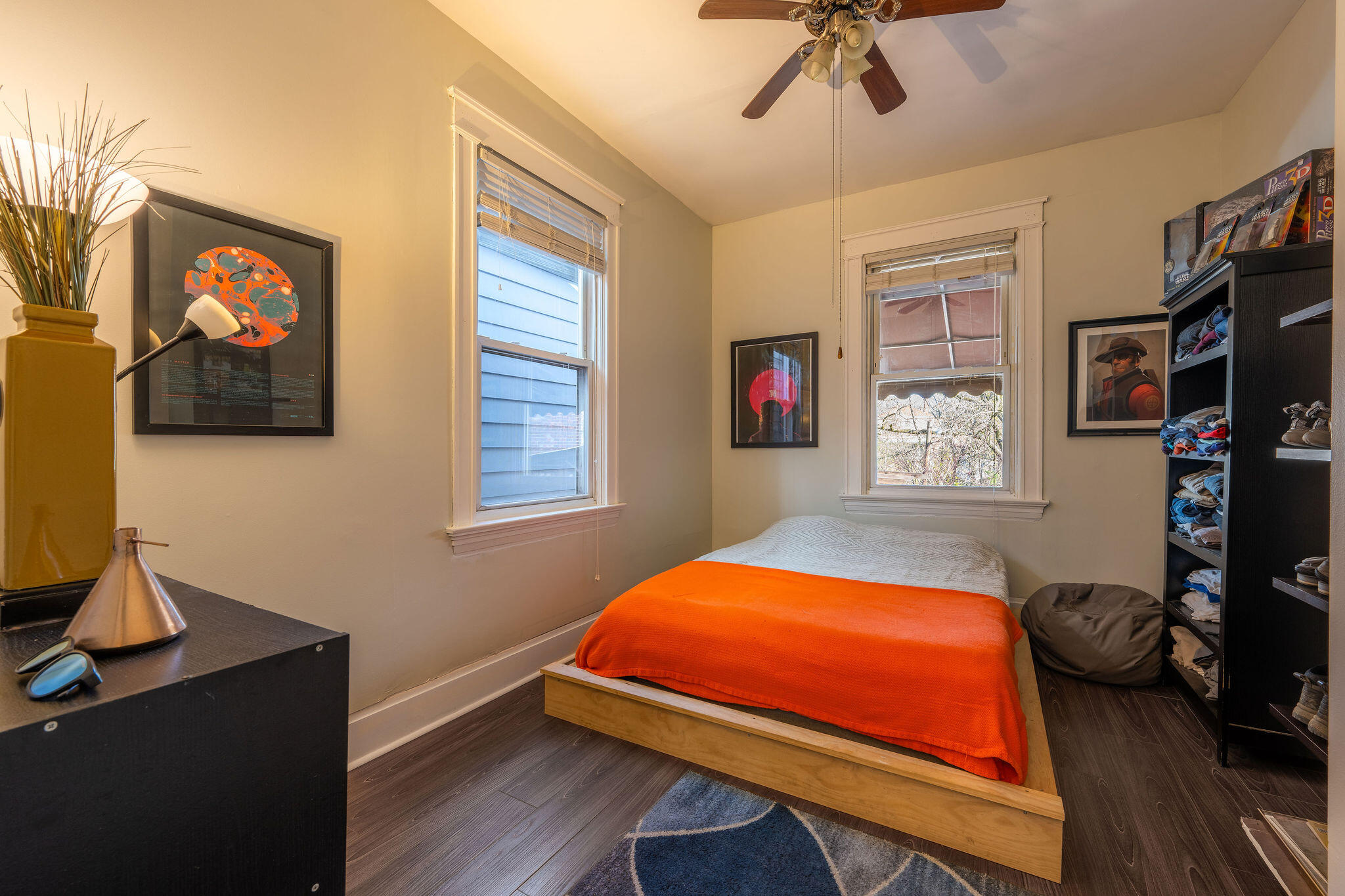20 E 24 Street