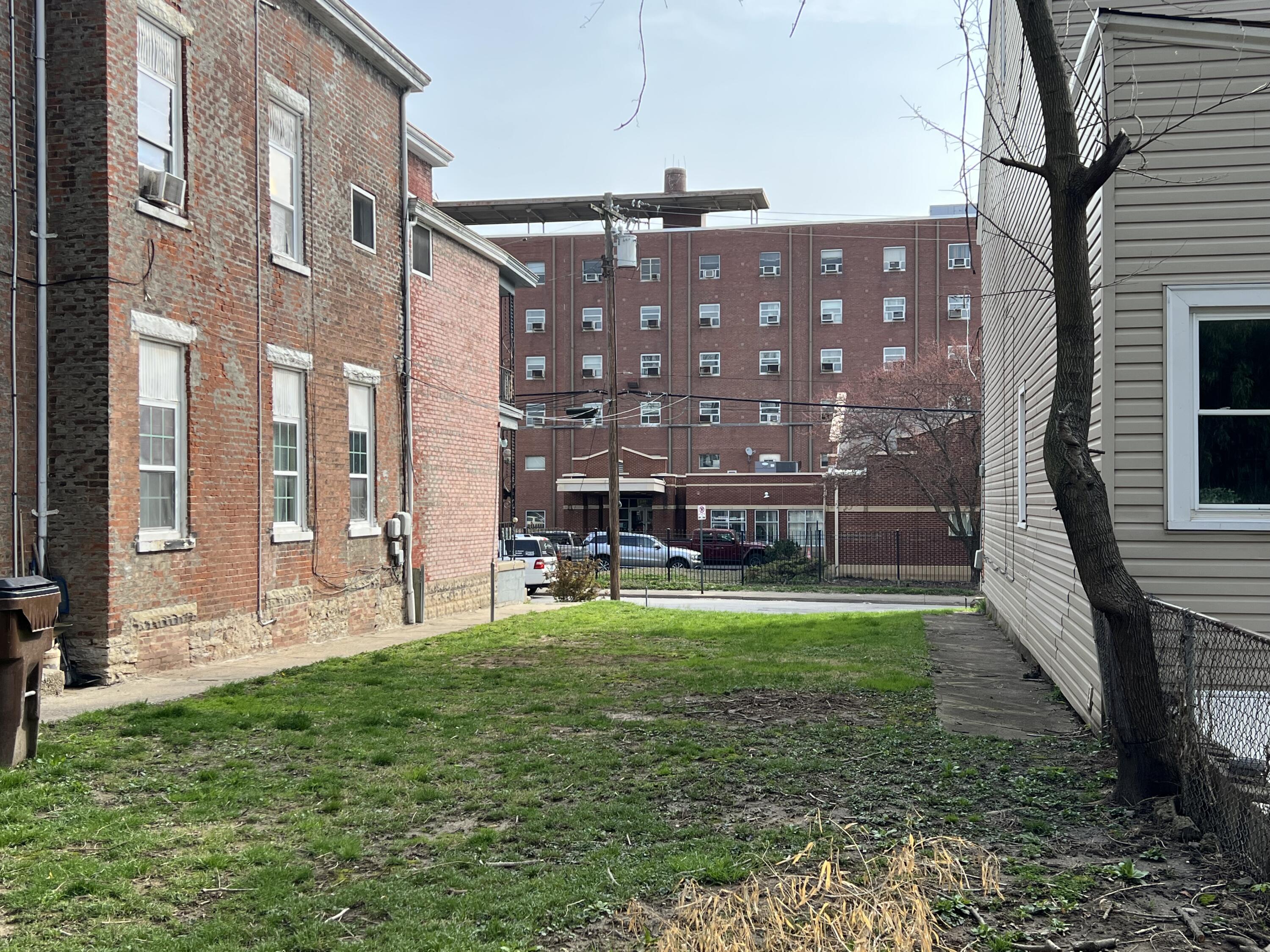 2015 Garrard Street