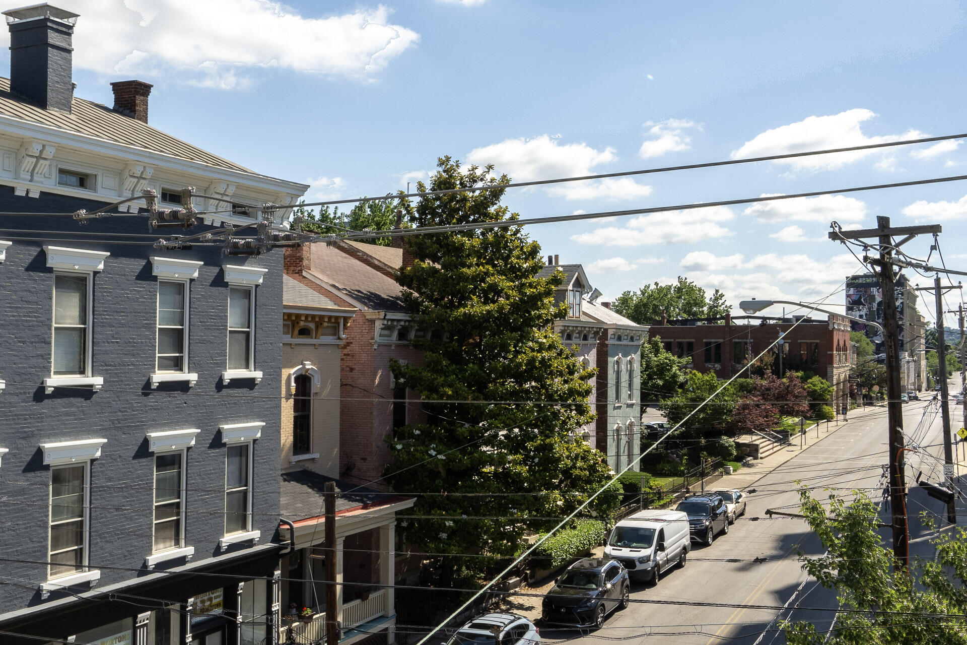 605 Russell Street, 3A