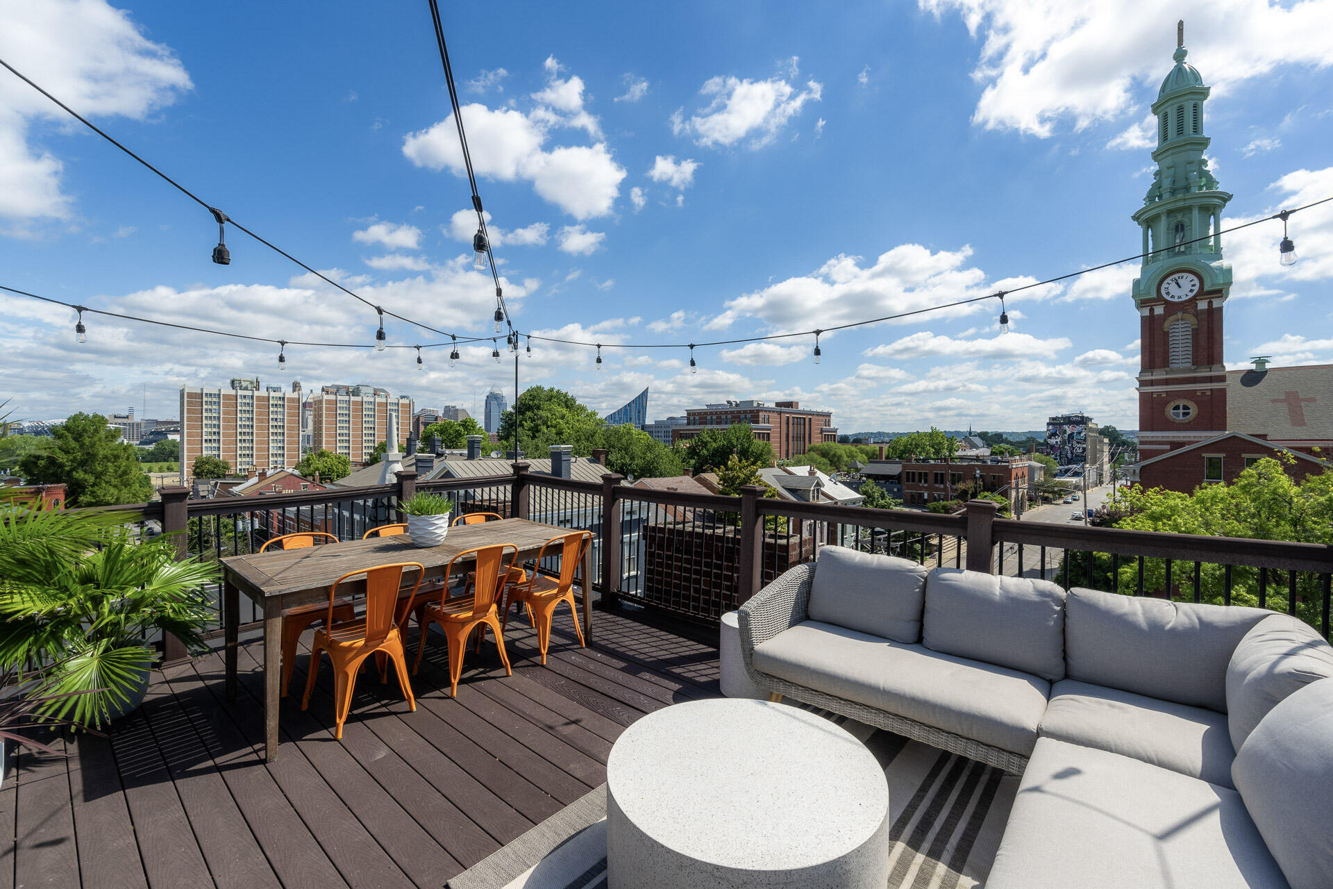 605 Russell Street, 3A