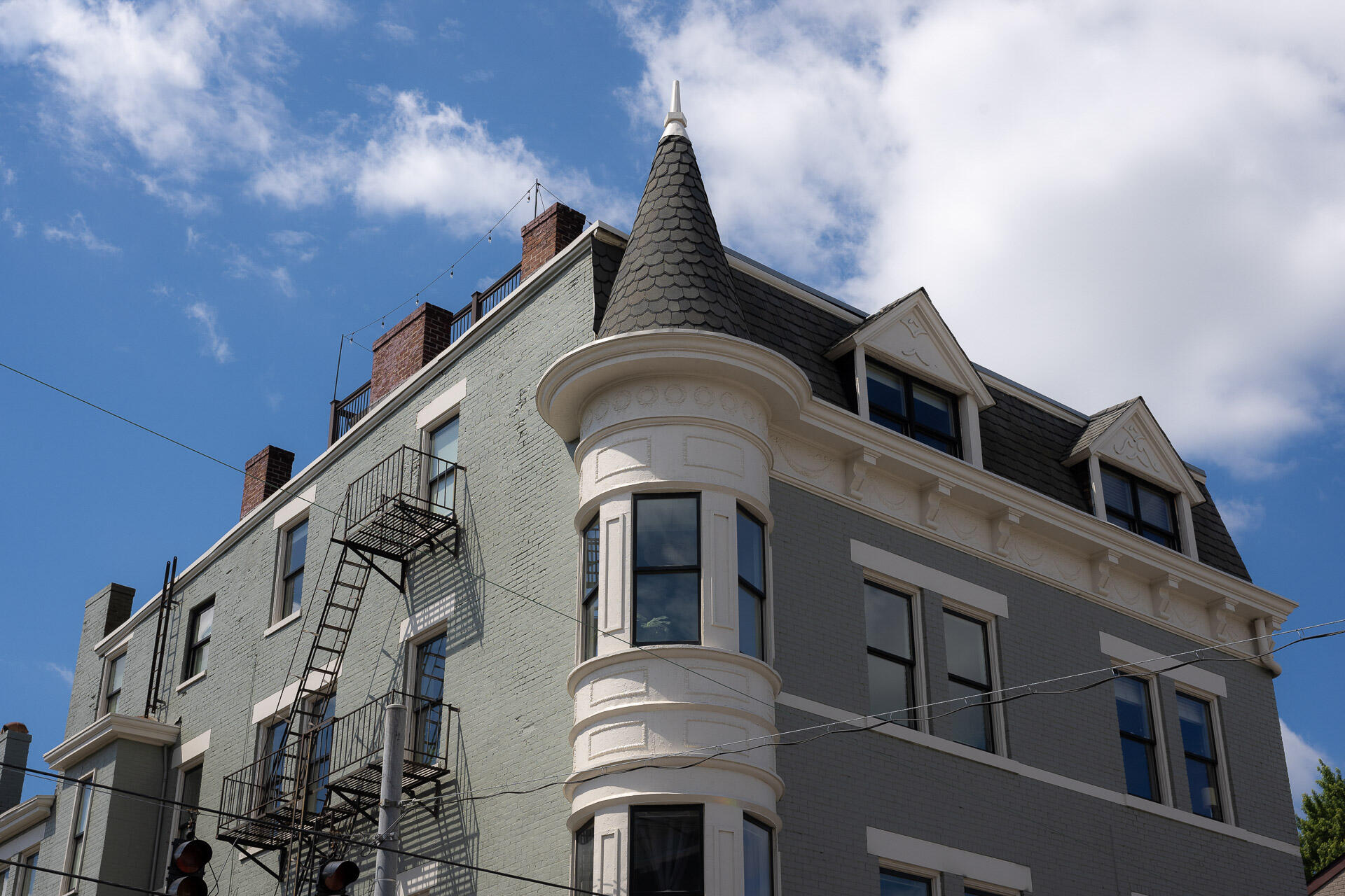 605 Russell Street, 3A