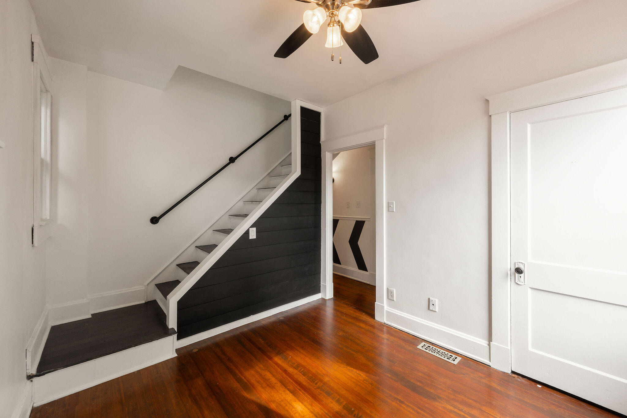 605 Elm Street