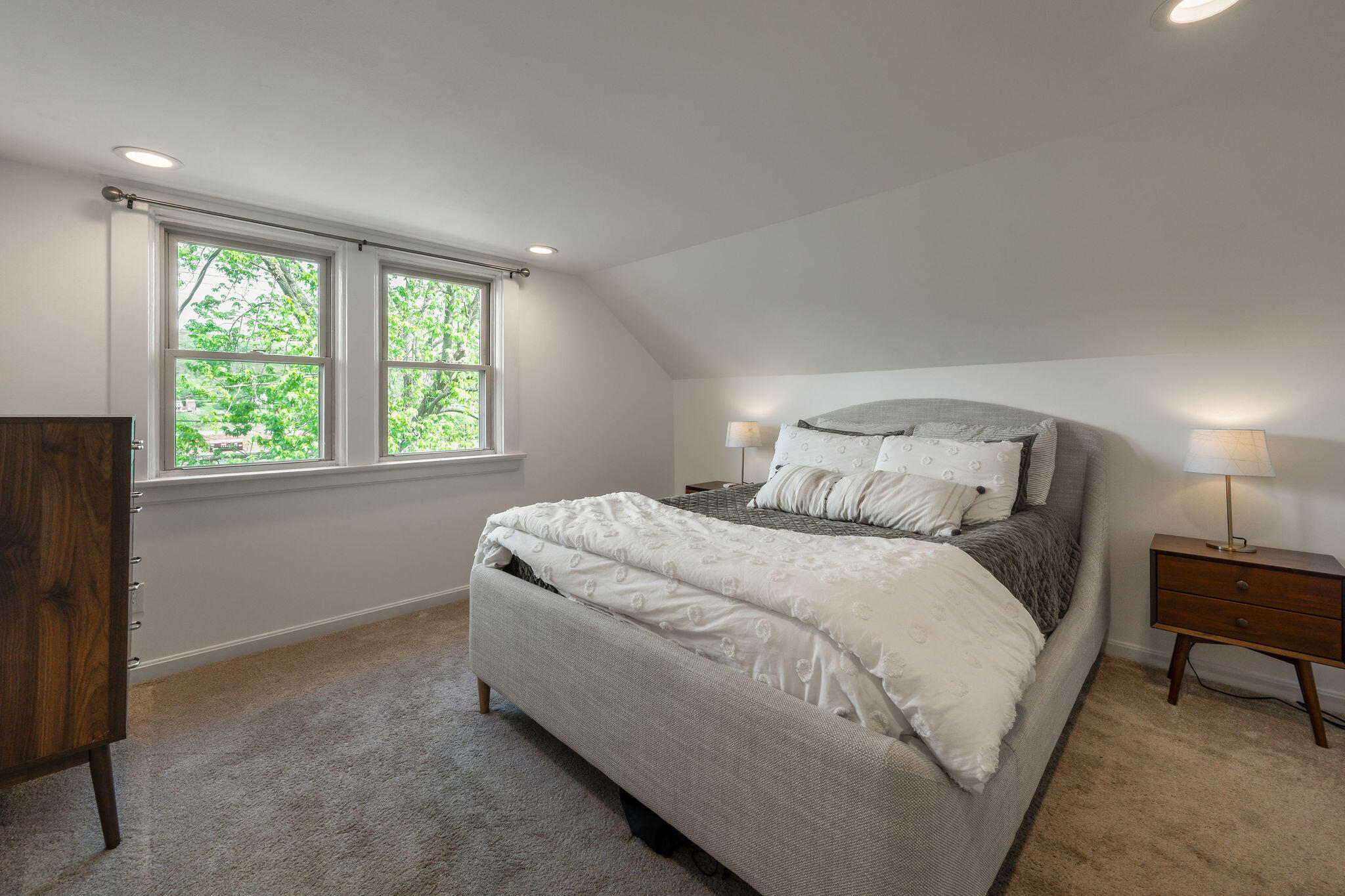 605 Elm Street