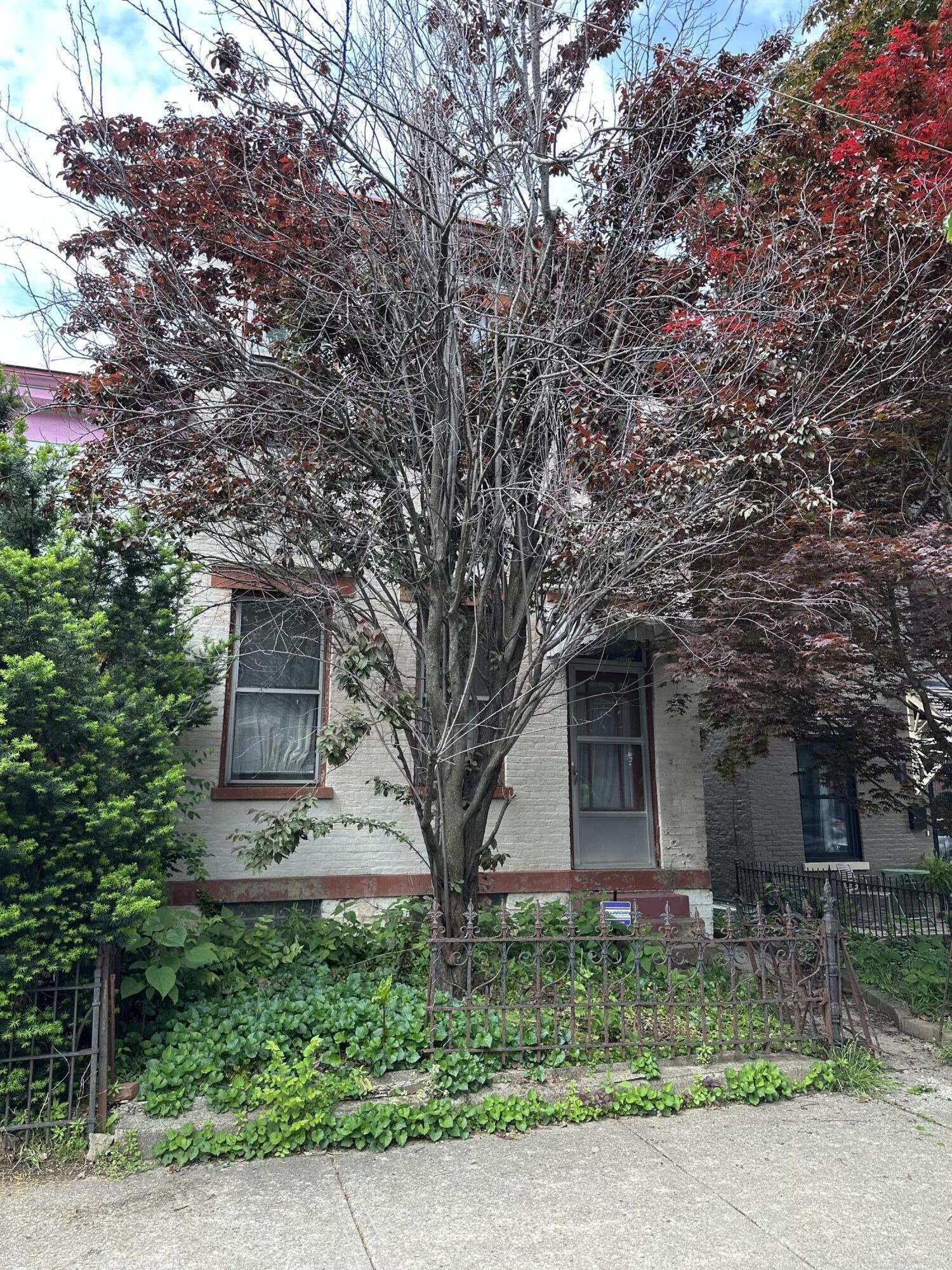 514 W 7th Street