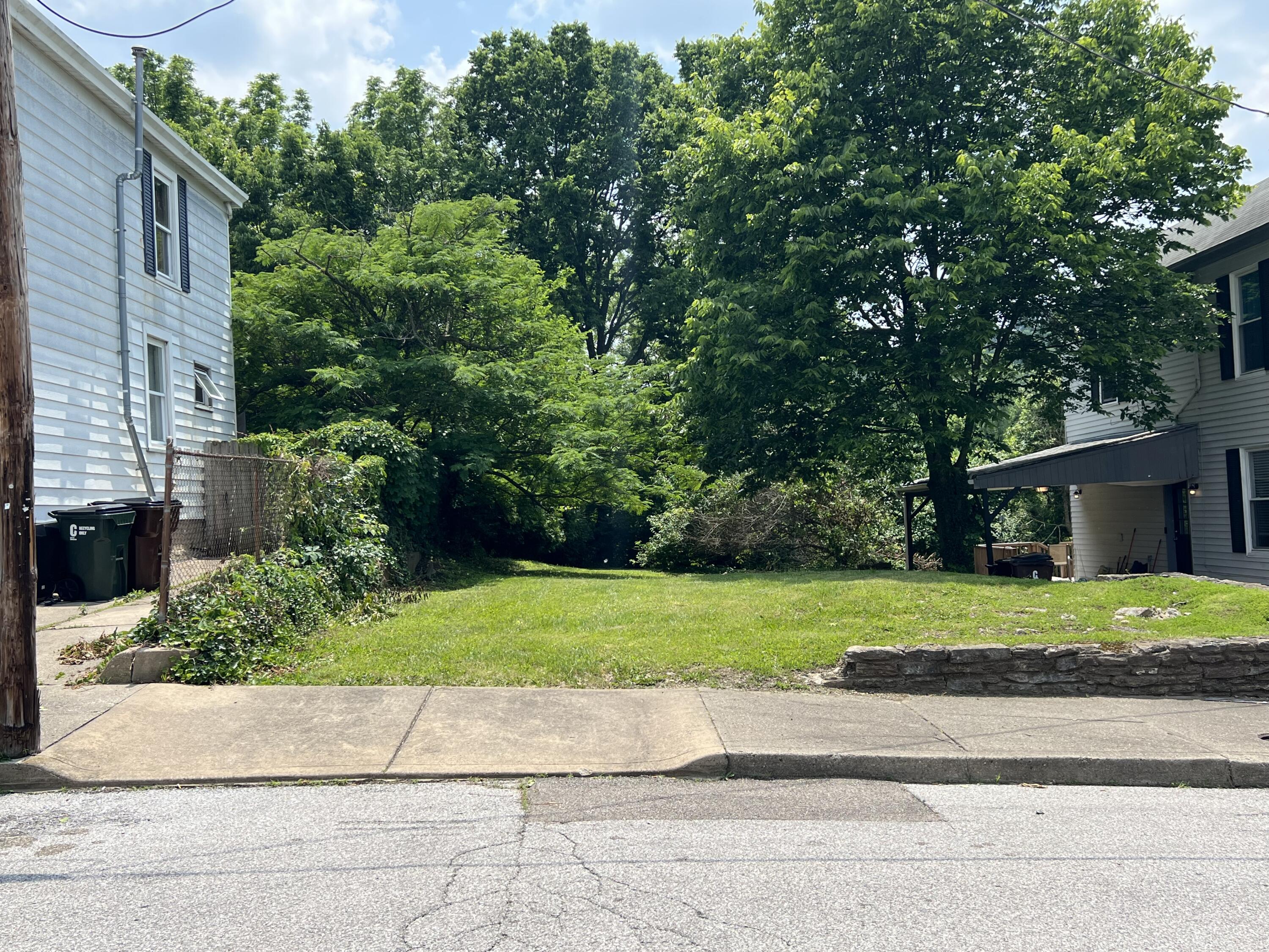 1319 Alberta Street