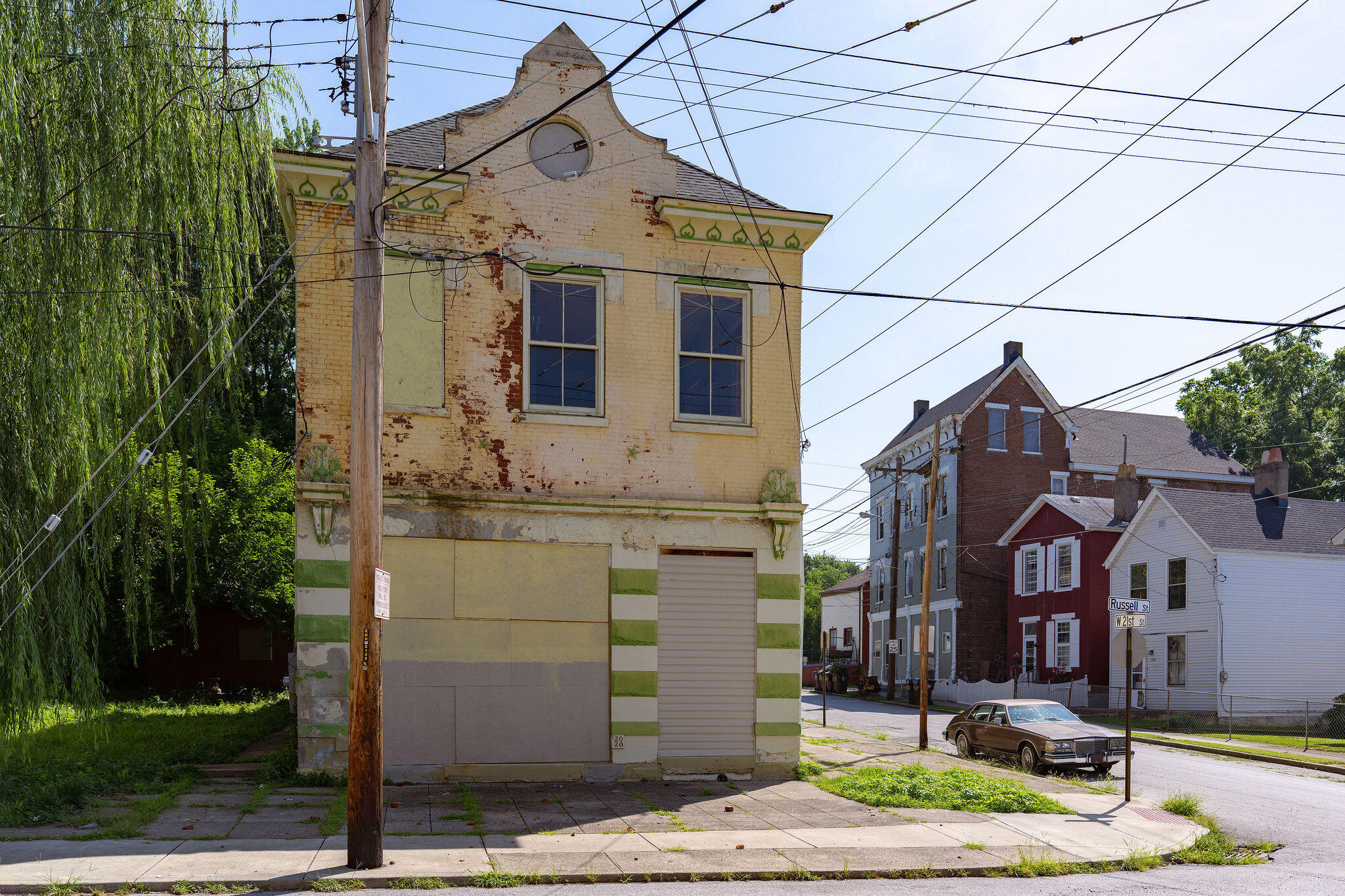 2028 Russell Street
