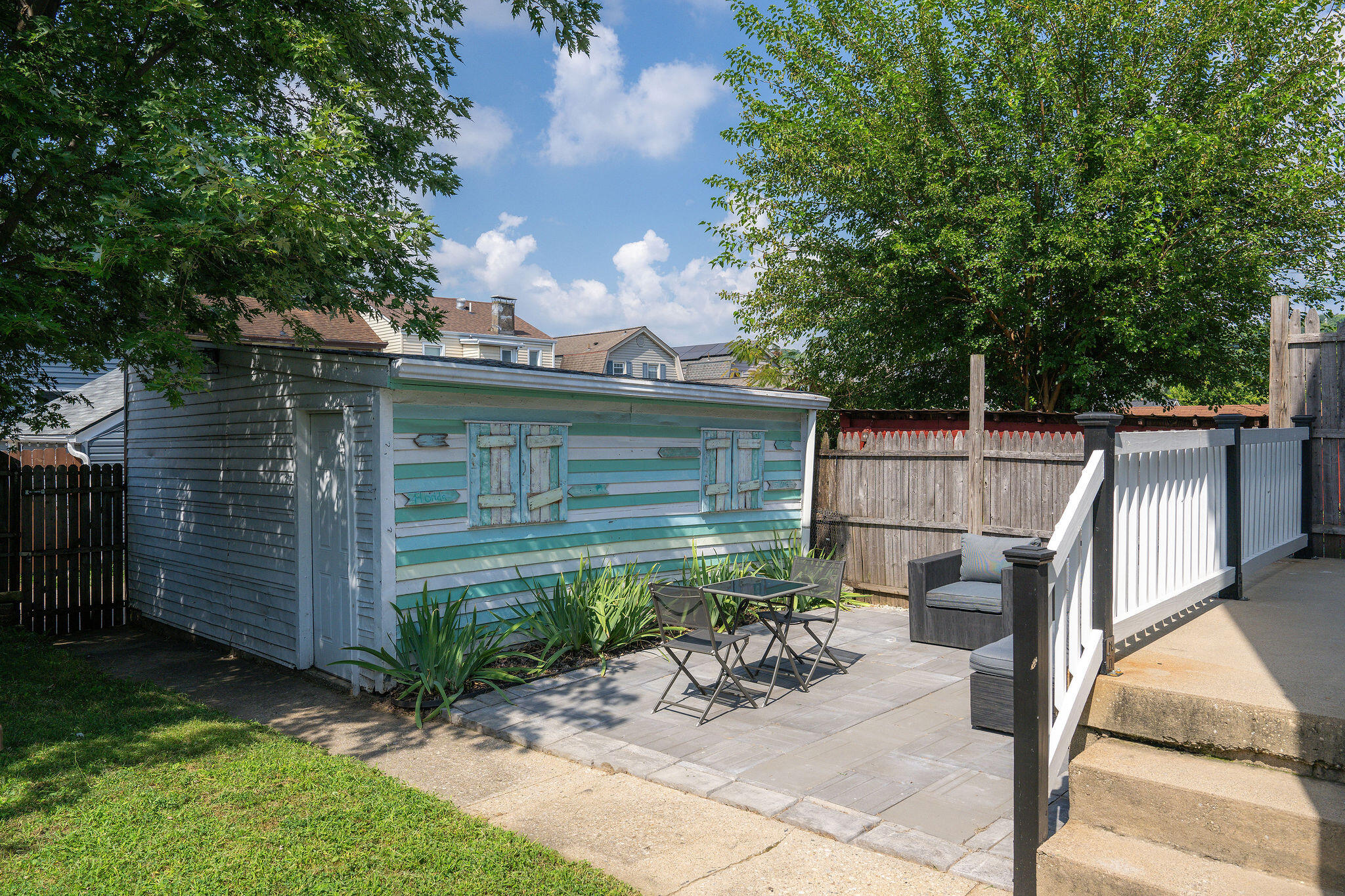 166 Van Voast Avenue
