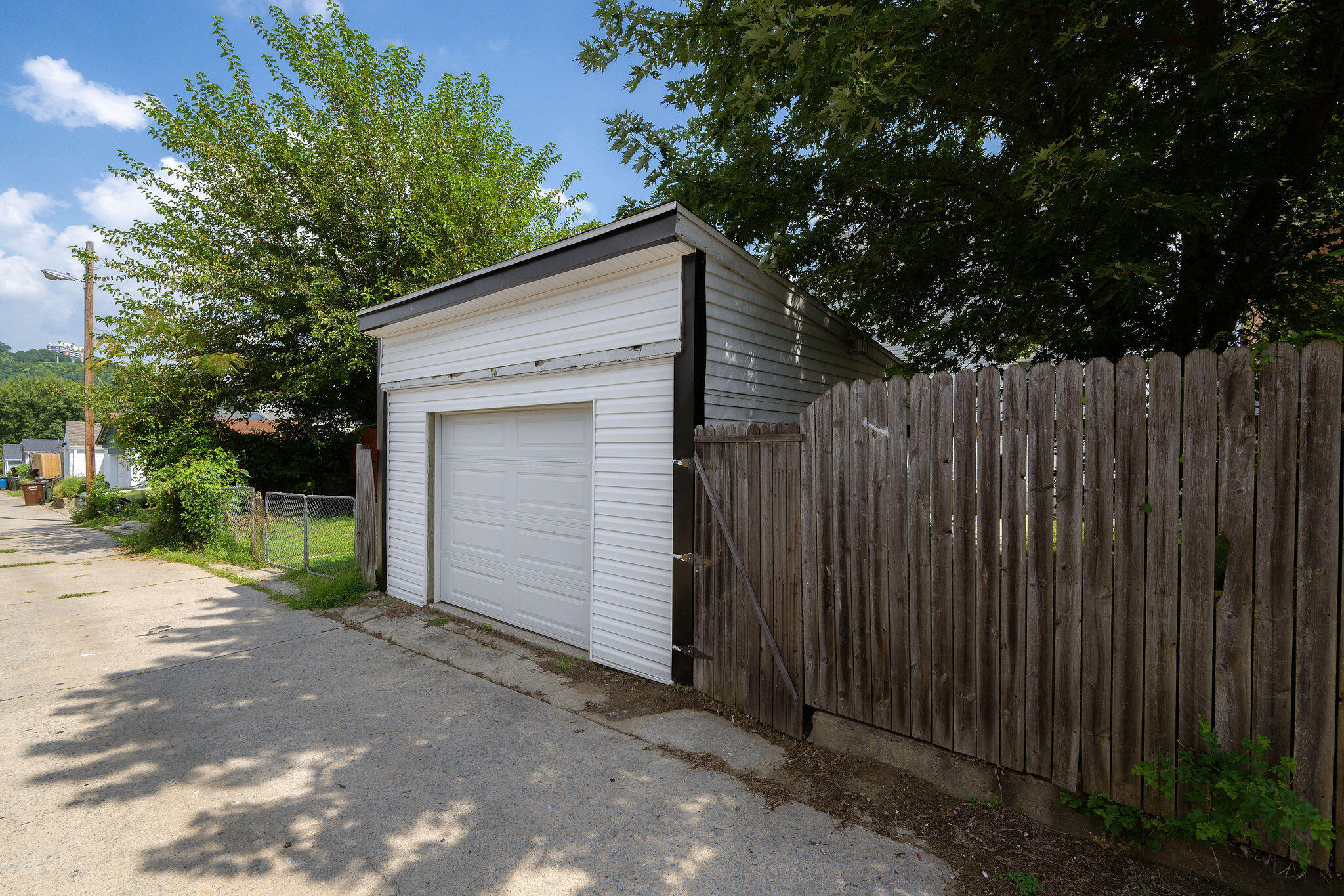 166 Van Voast Avenue