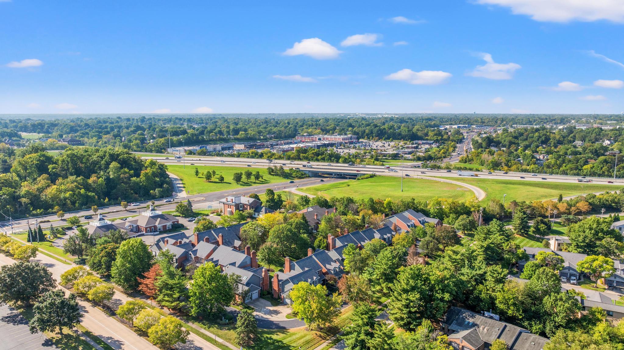 2709 Leatherwood Court