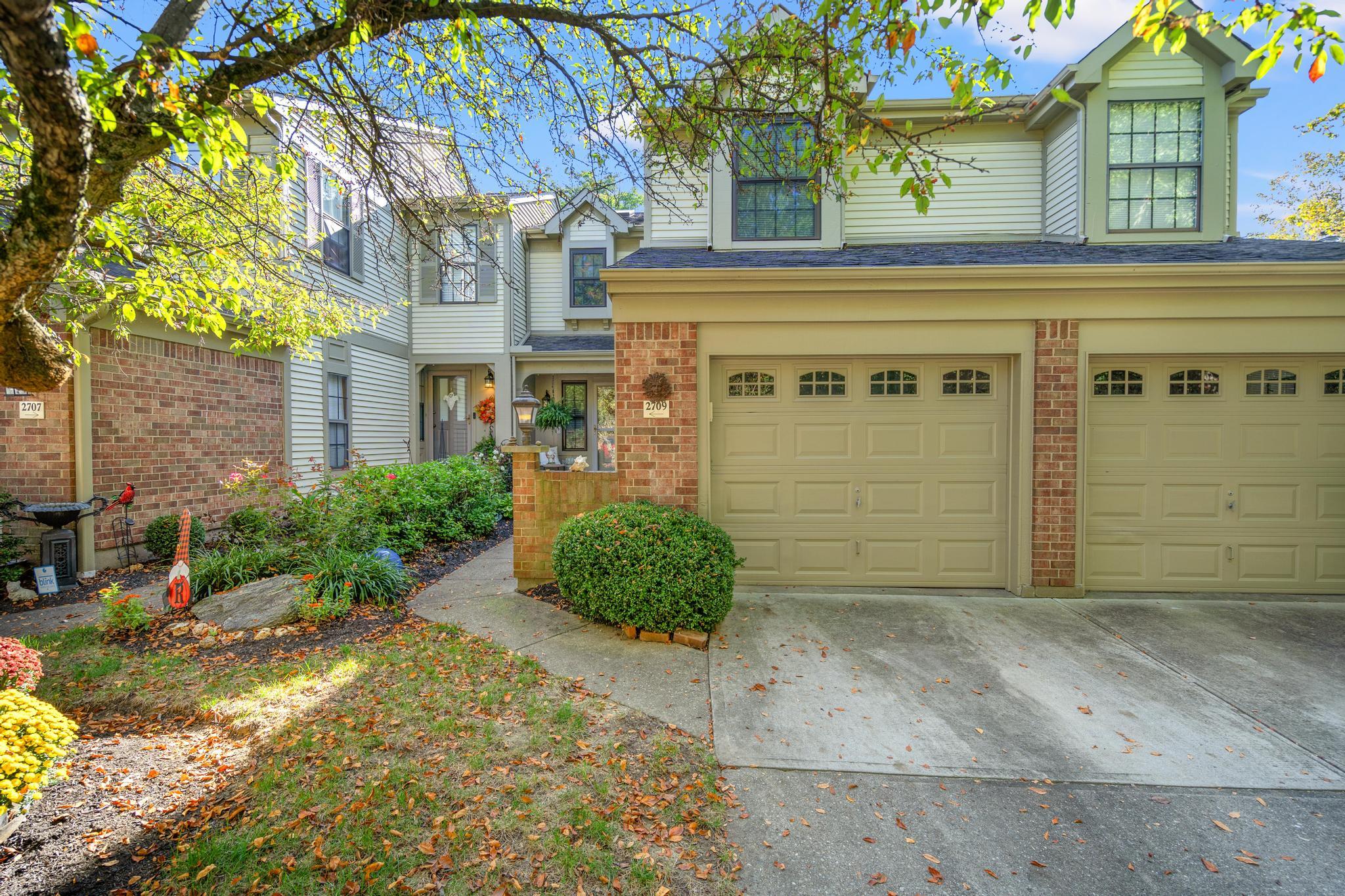 2709 Leatherwood Court