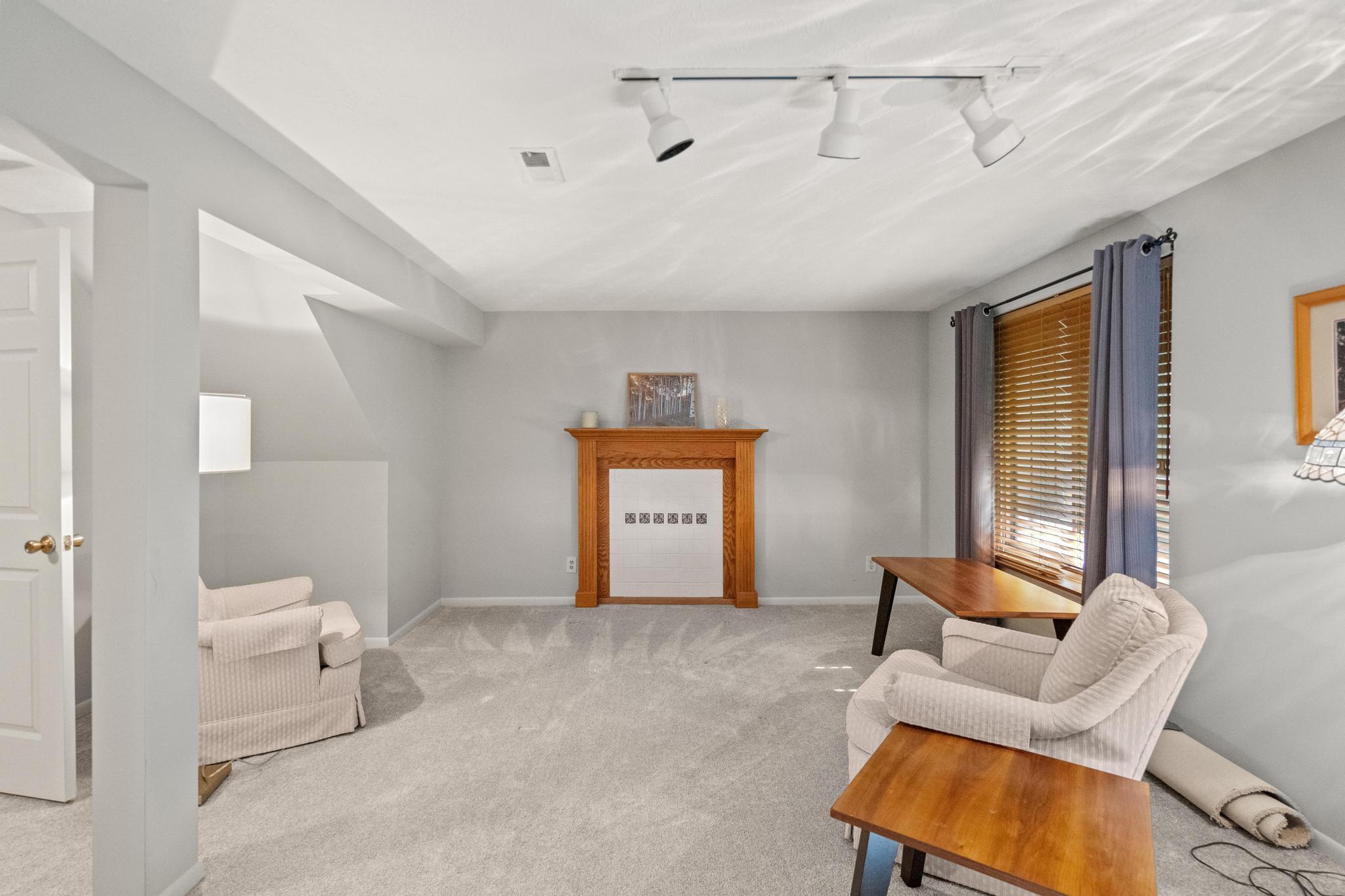 2709 Leatherwood Court