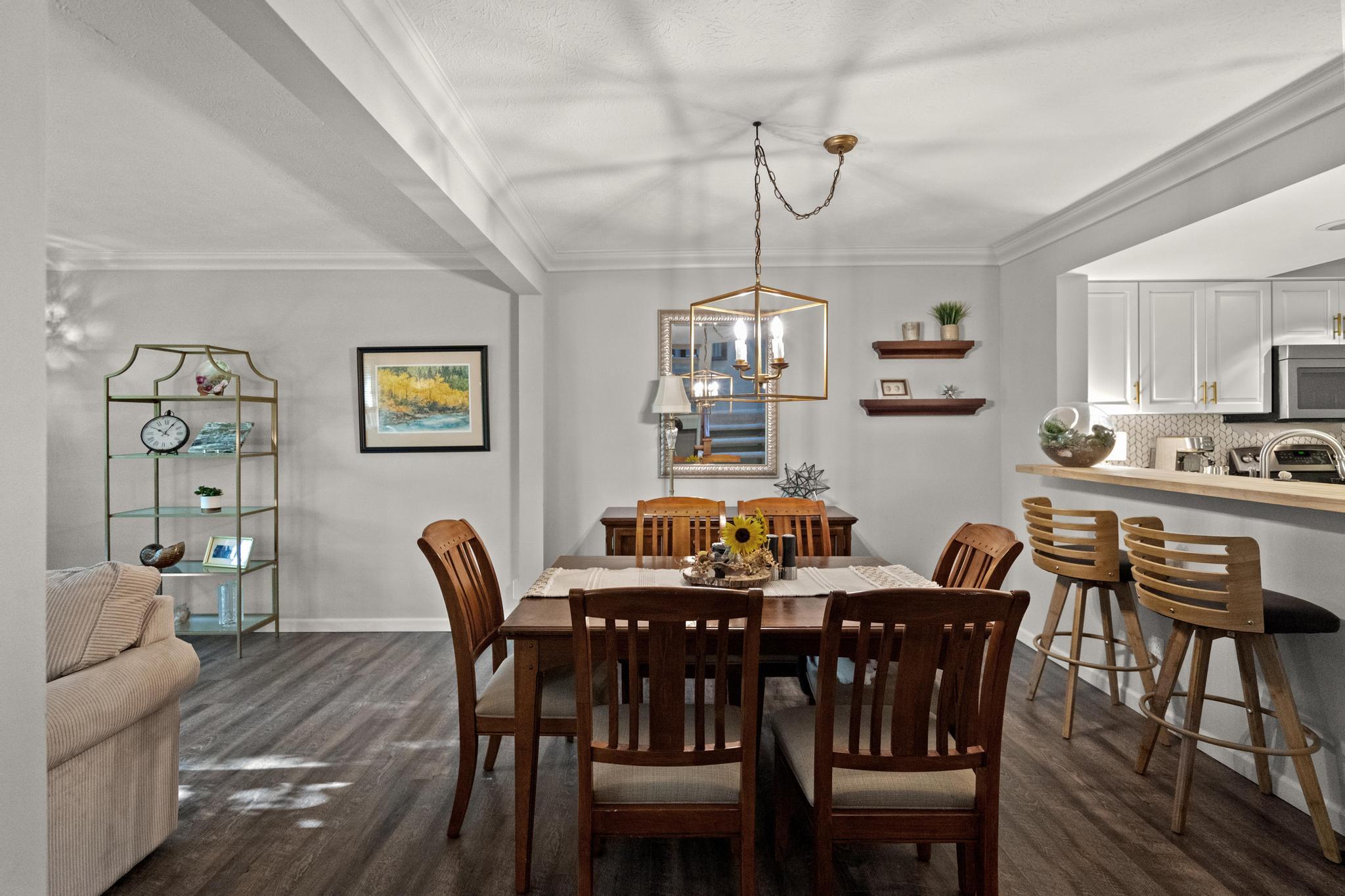 2709 Leatherwood Court