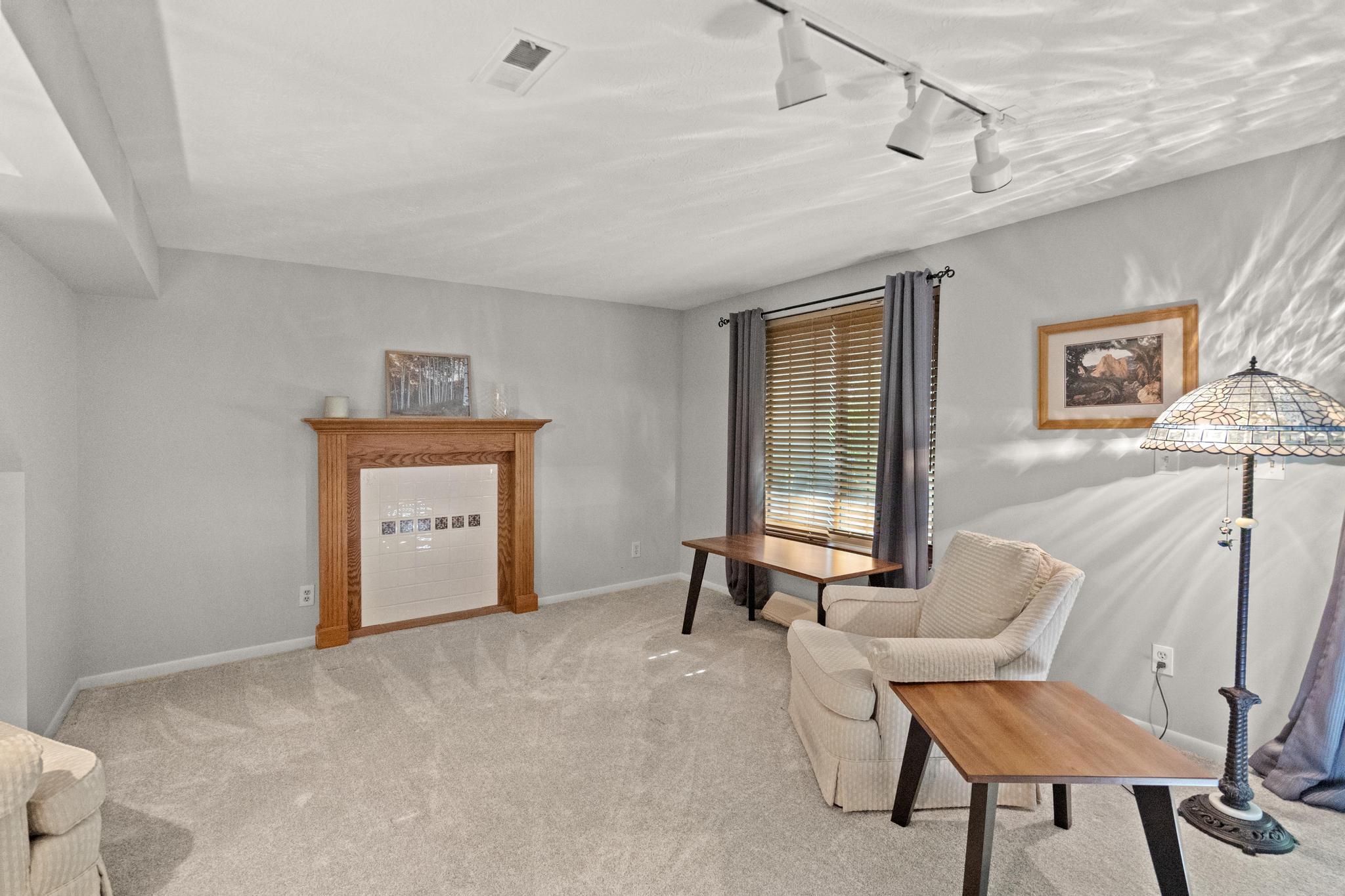 2709 Leatherwood Court