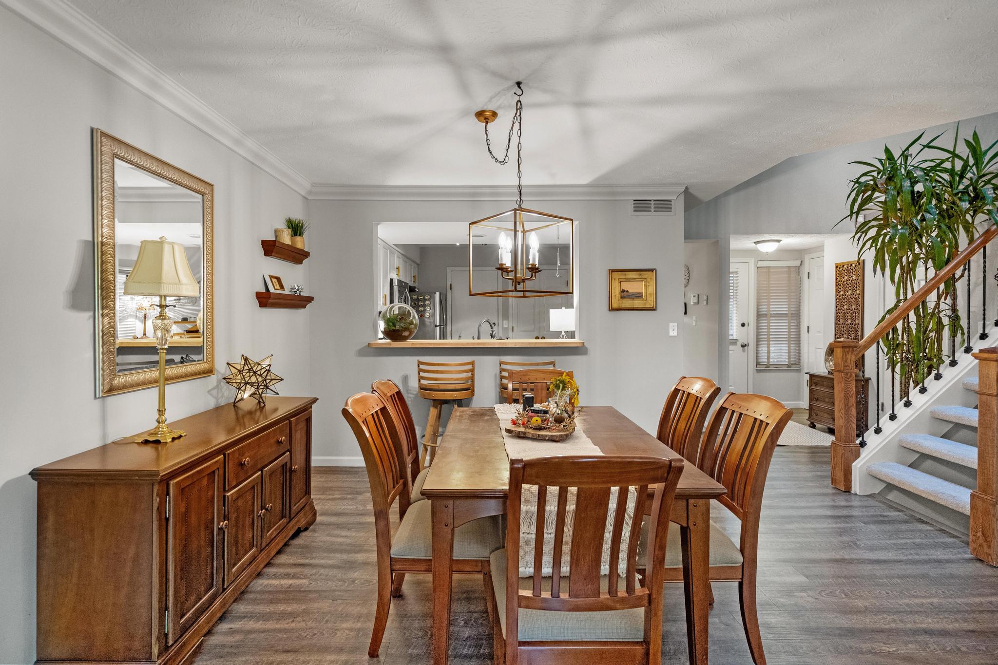 2709 Leatherwood Court