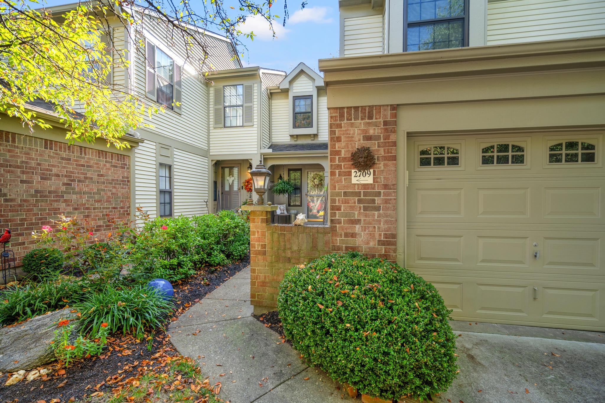 2709 Leatherwood Court