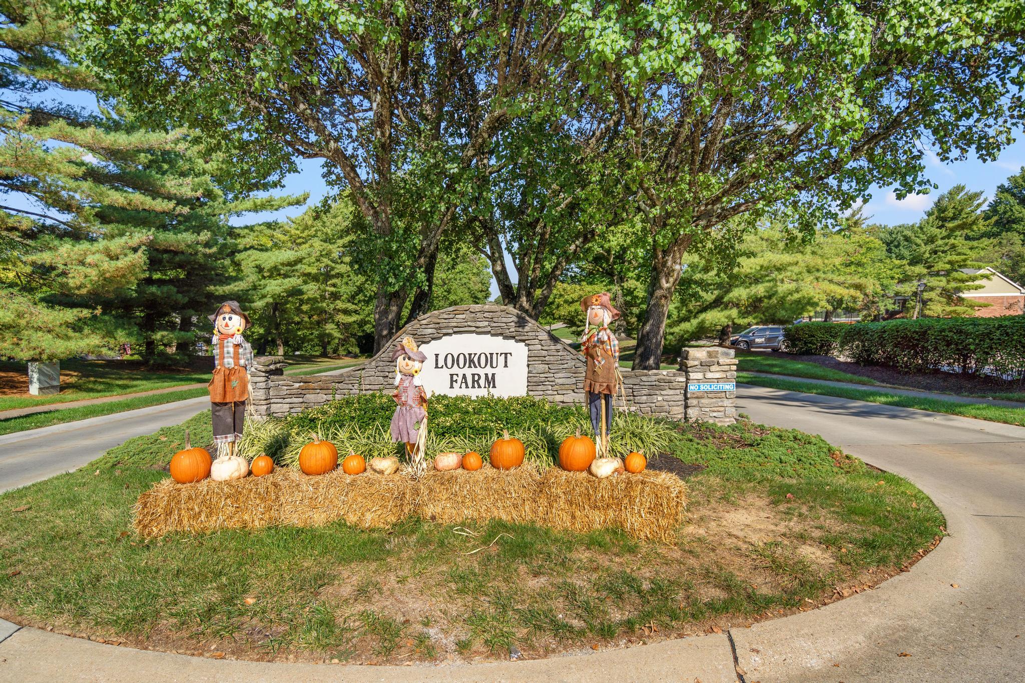 2709 Leatherwood Court