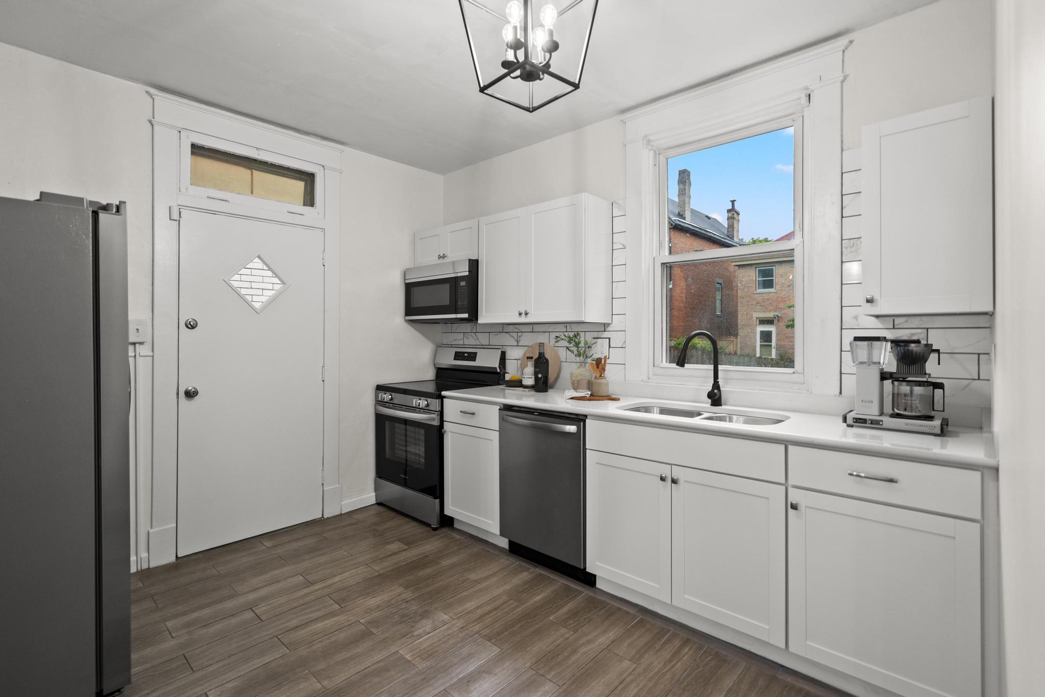 210 Lafayette Avenue