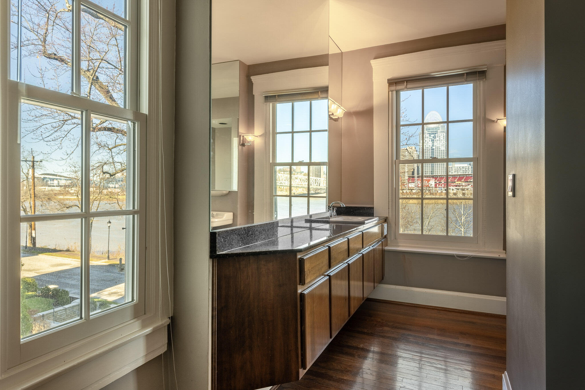 420 - 422 Riverside Drive